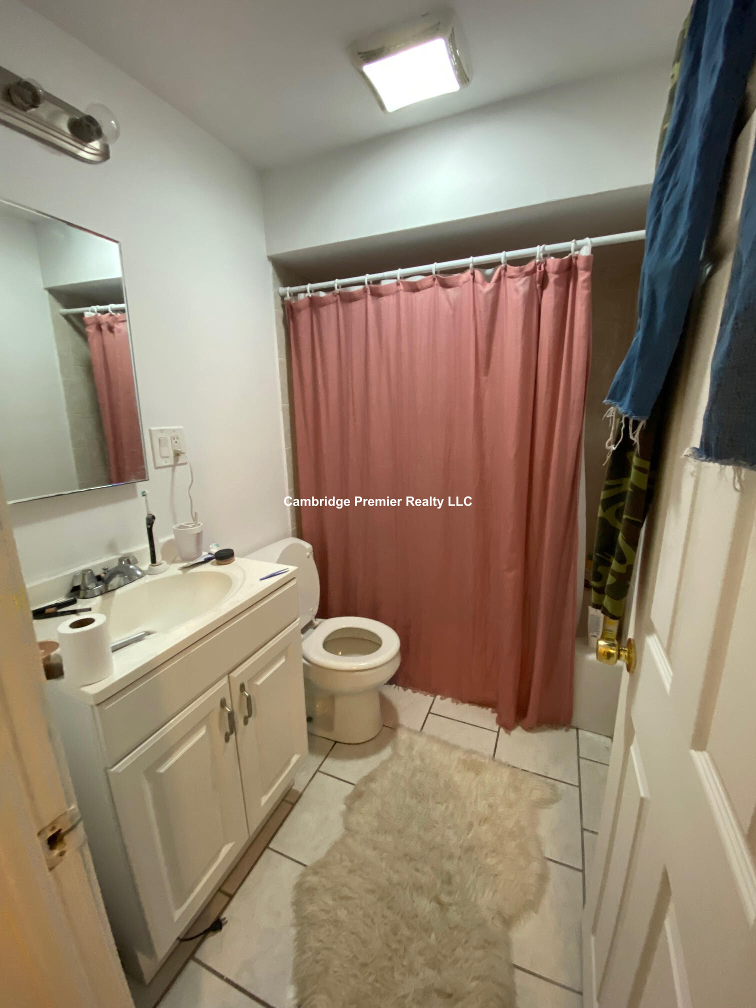 4 Ellsworth Ave, Mid Cambridge