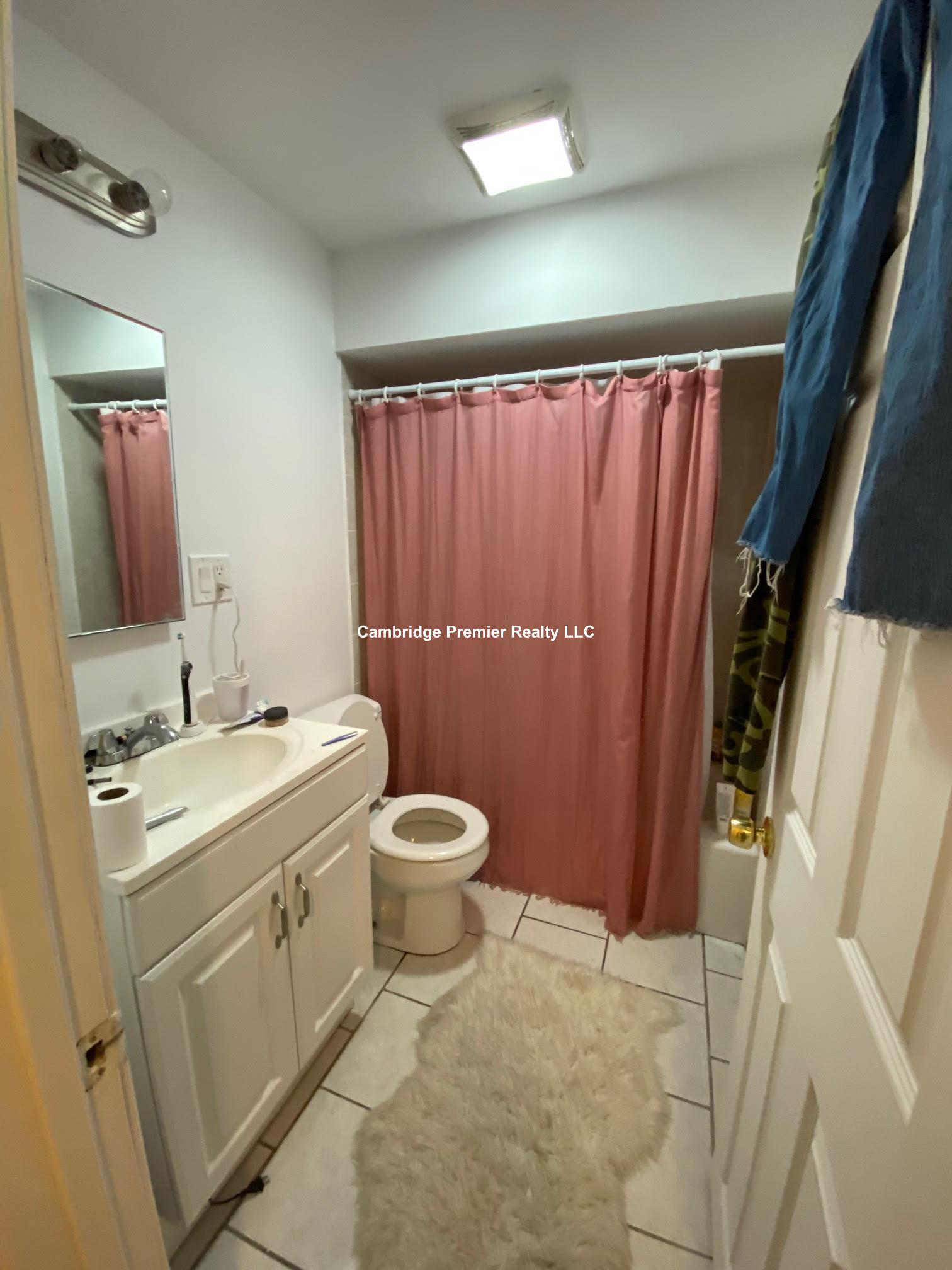 4 Ellsworth Ave, Mid Cambridge