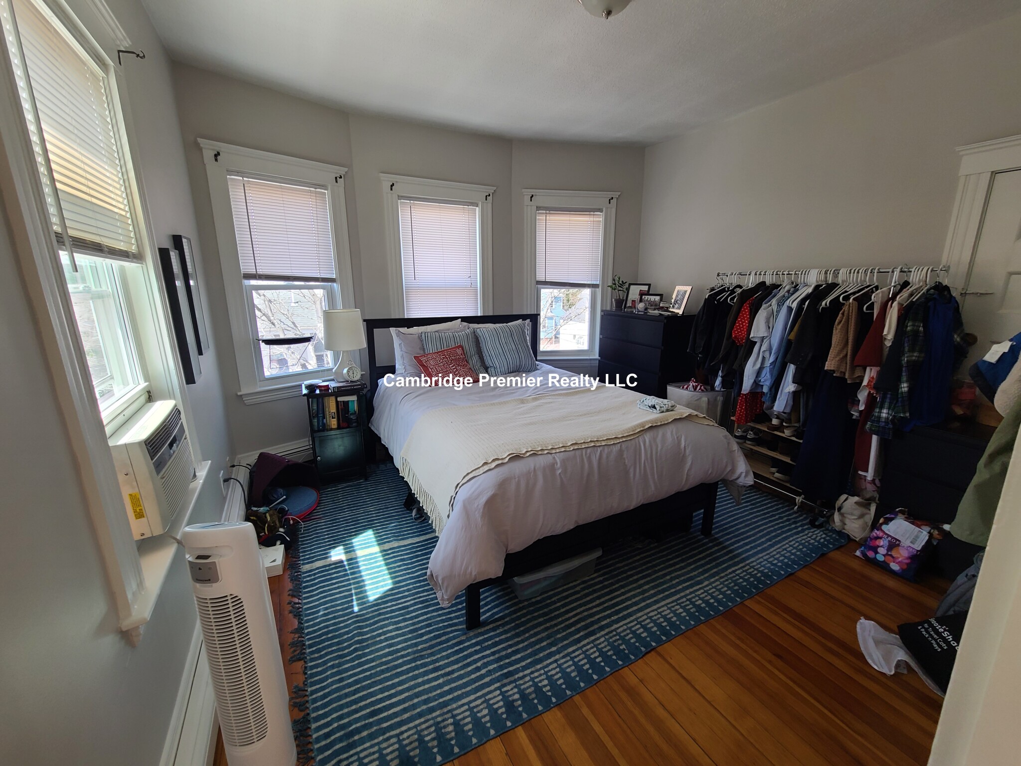 120 Columbia St, The Port