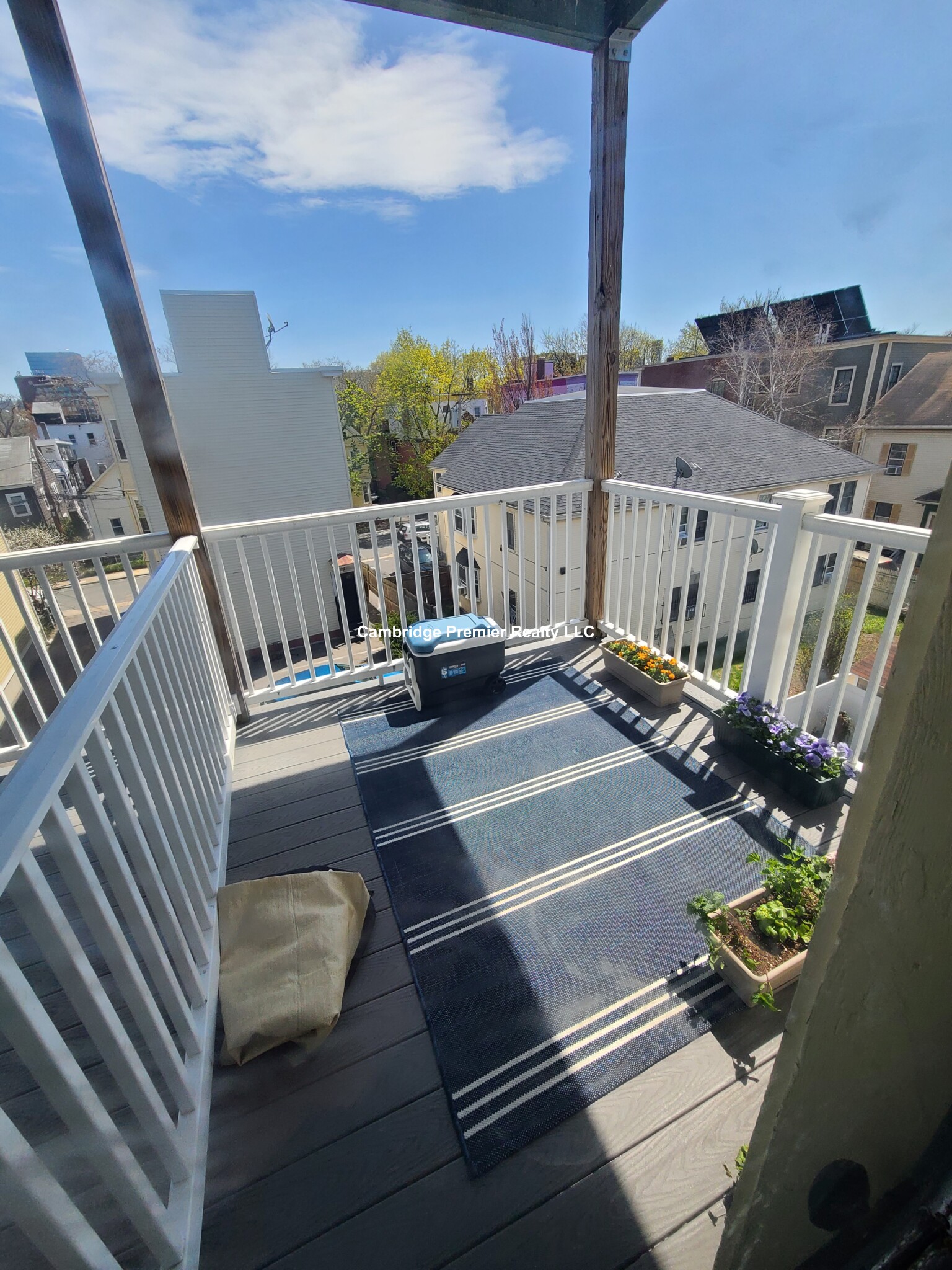 120 Columbia St, The Port