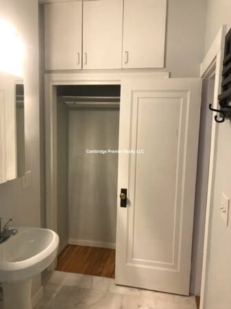 42 Rindge Ave, Porter Square