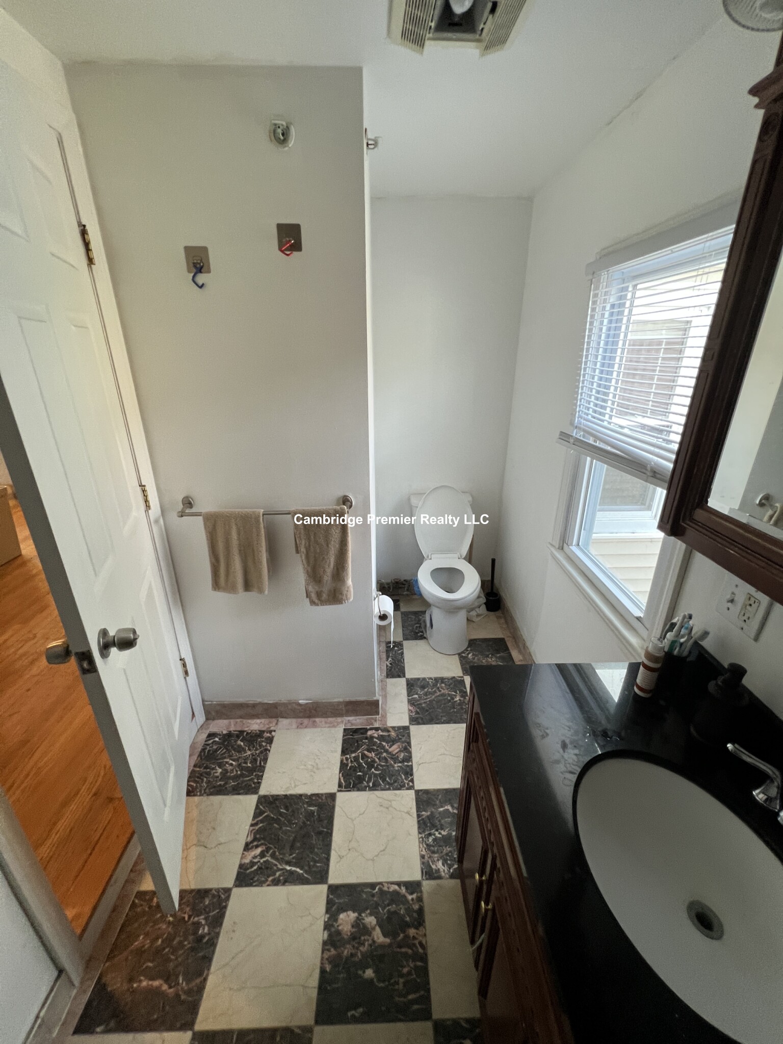 89 Spring St, East Cambridge