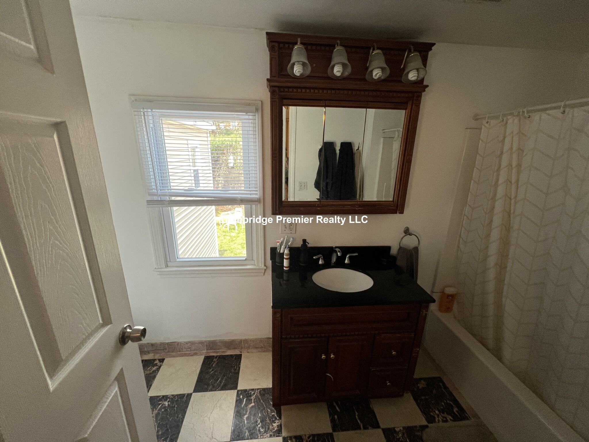 89 Spring St, East Cambridge