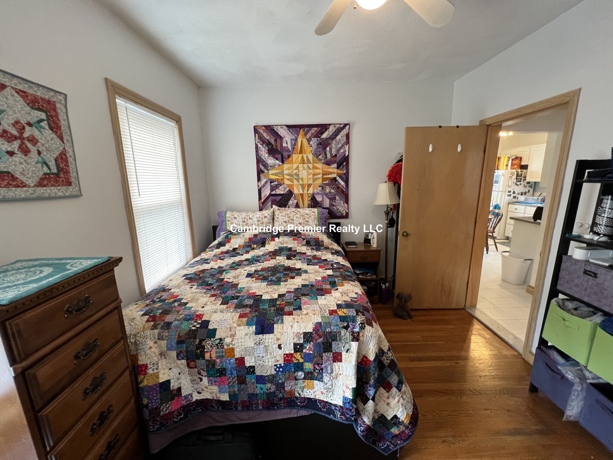 82 Park Ave, Strawberry Hill