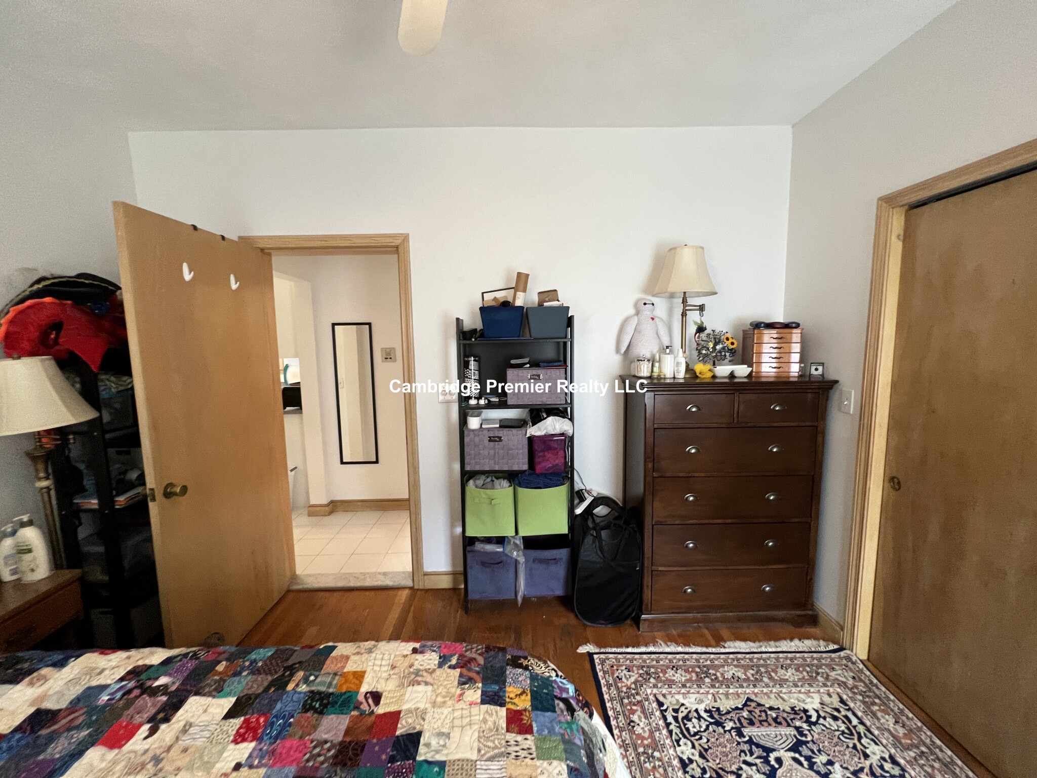 82 Park Ave, Strawberry Hill