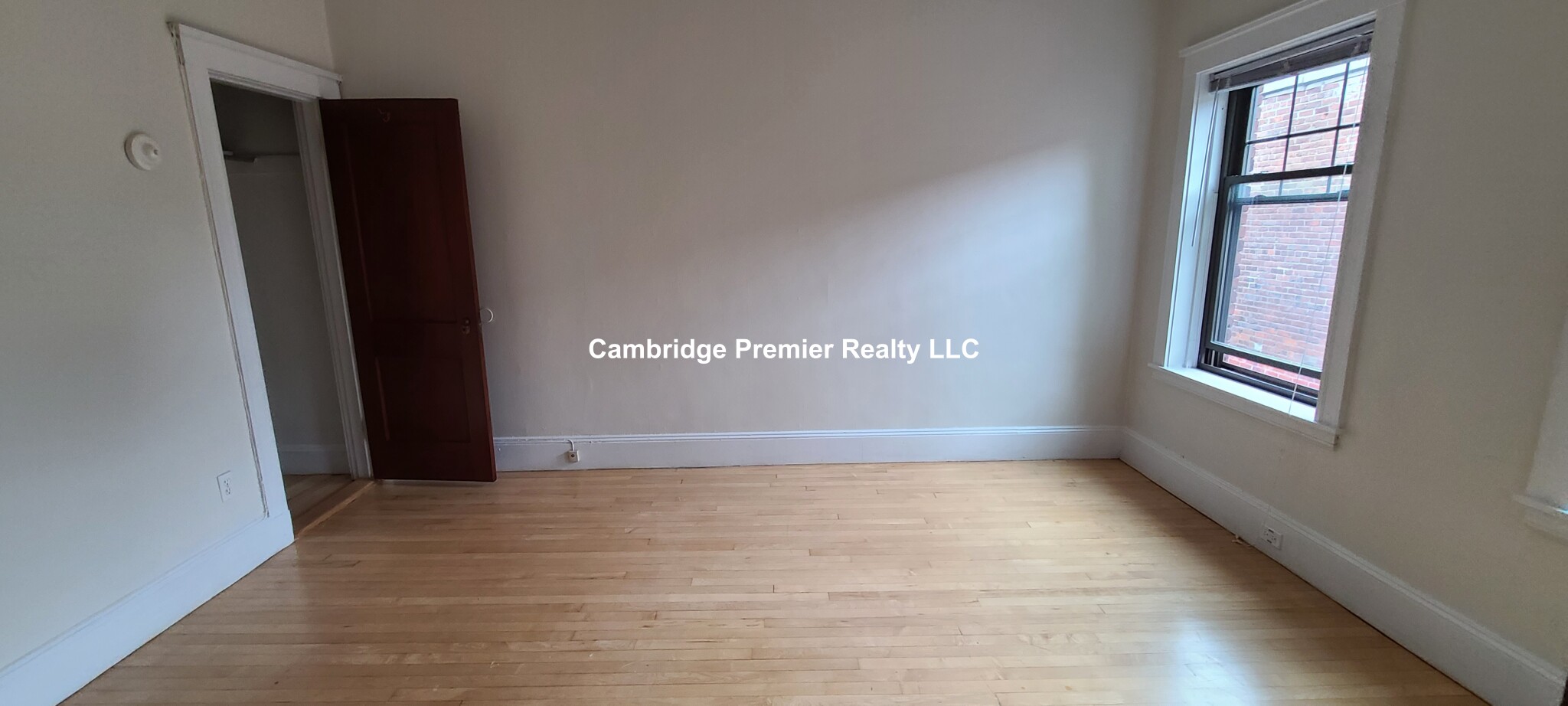 5 Linnaean St, Neighborhood Nine