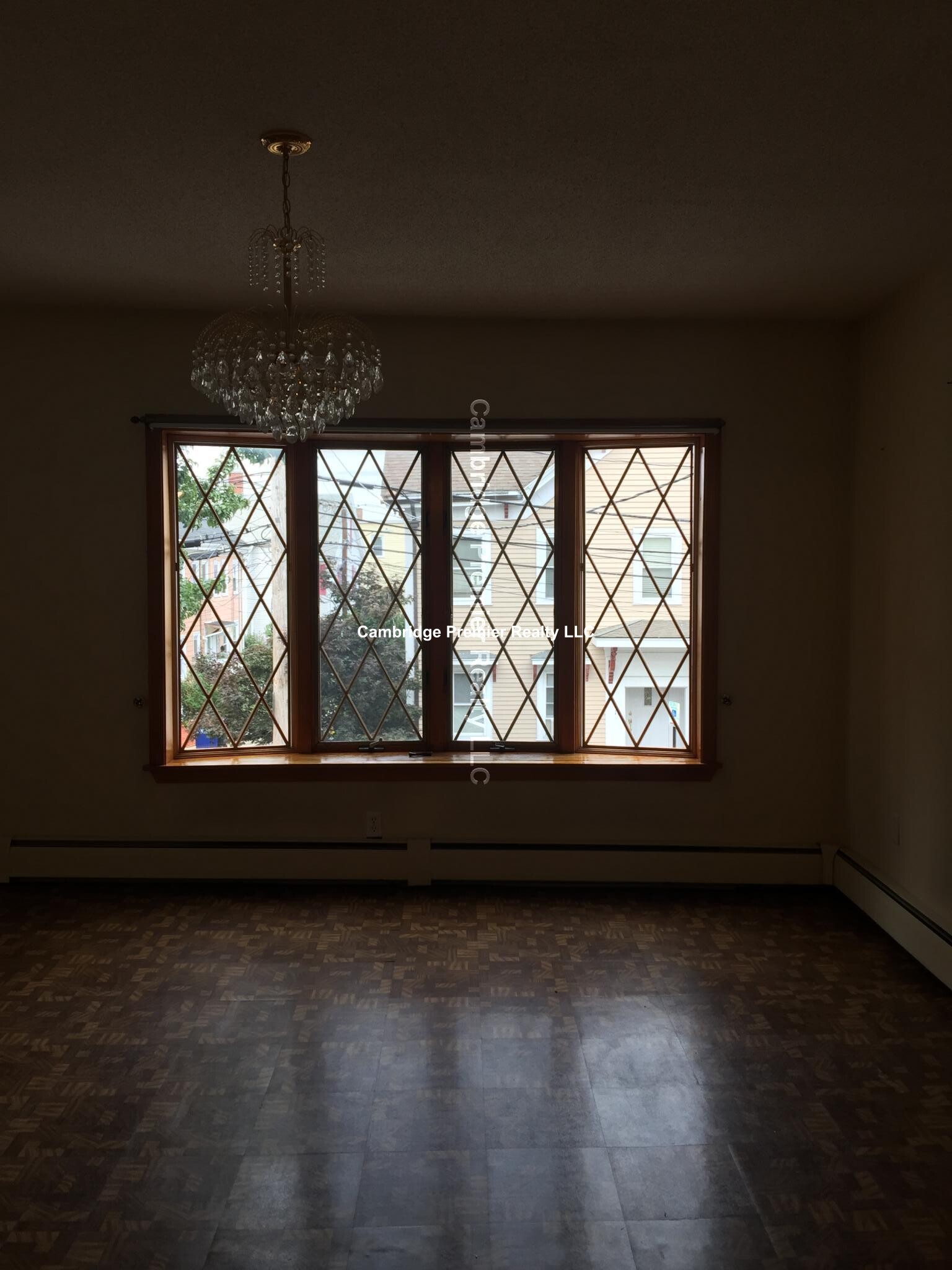 18 Bonair St, East Somerville