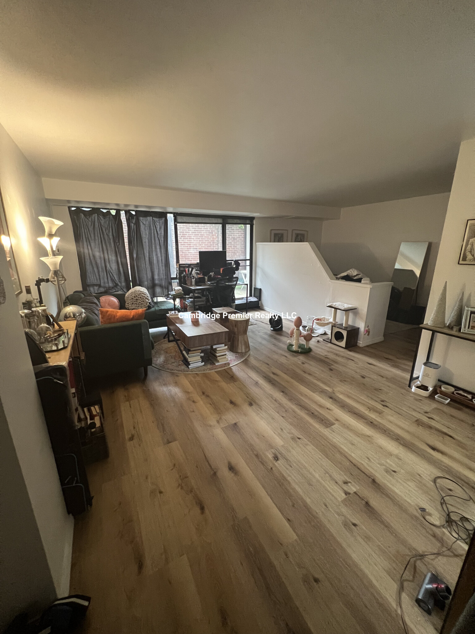 29 Concord Ave, Neighborhood Nine