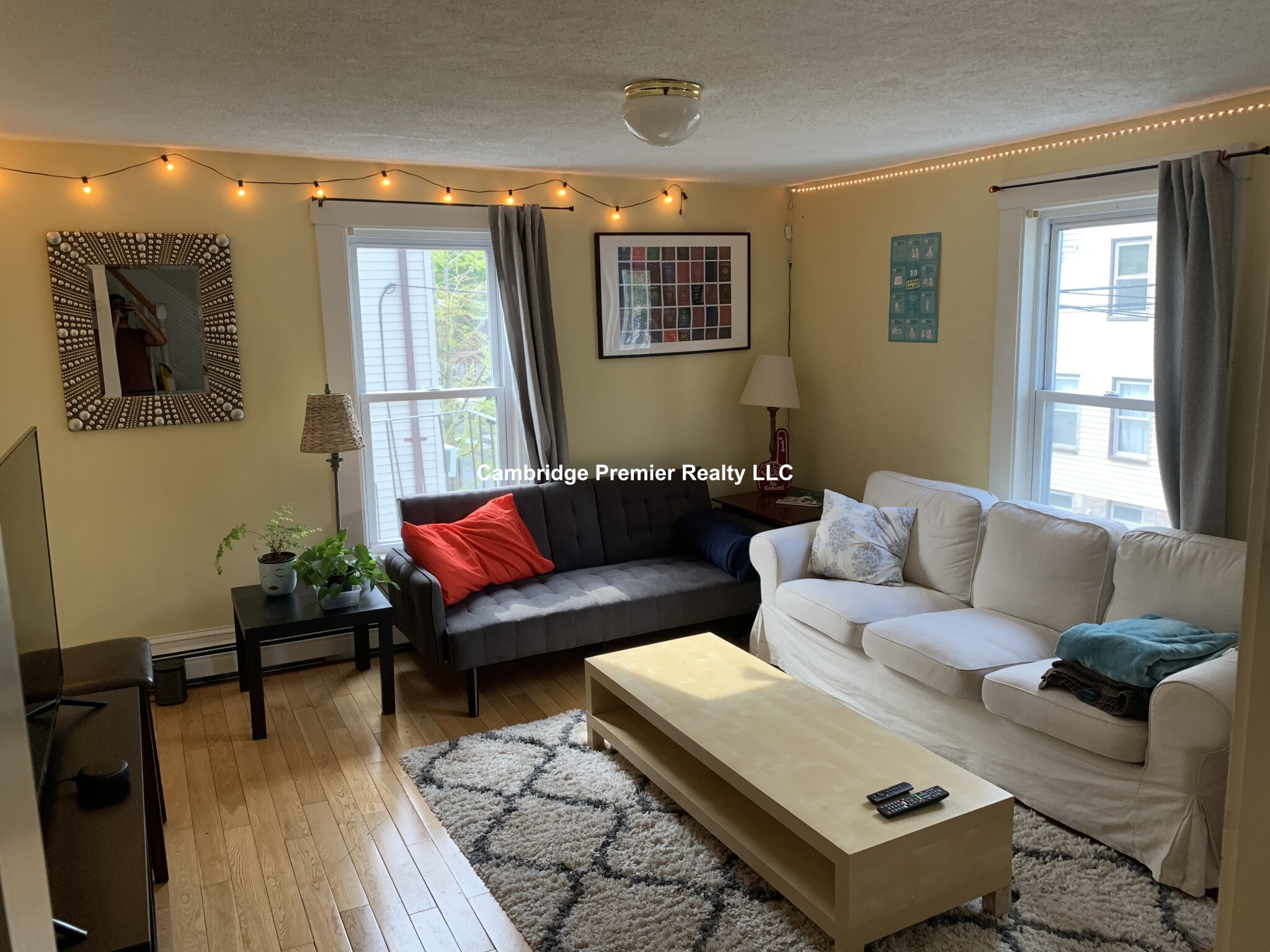 240 Charles St, East Cambridge