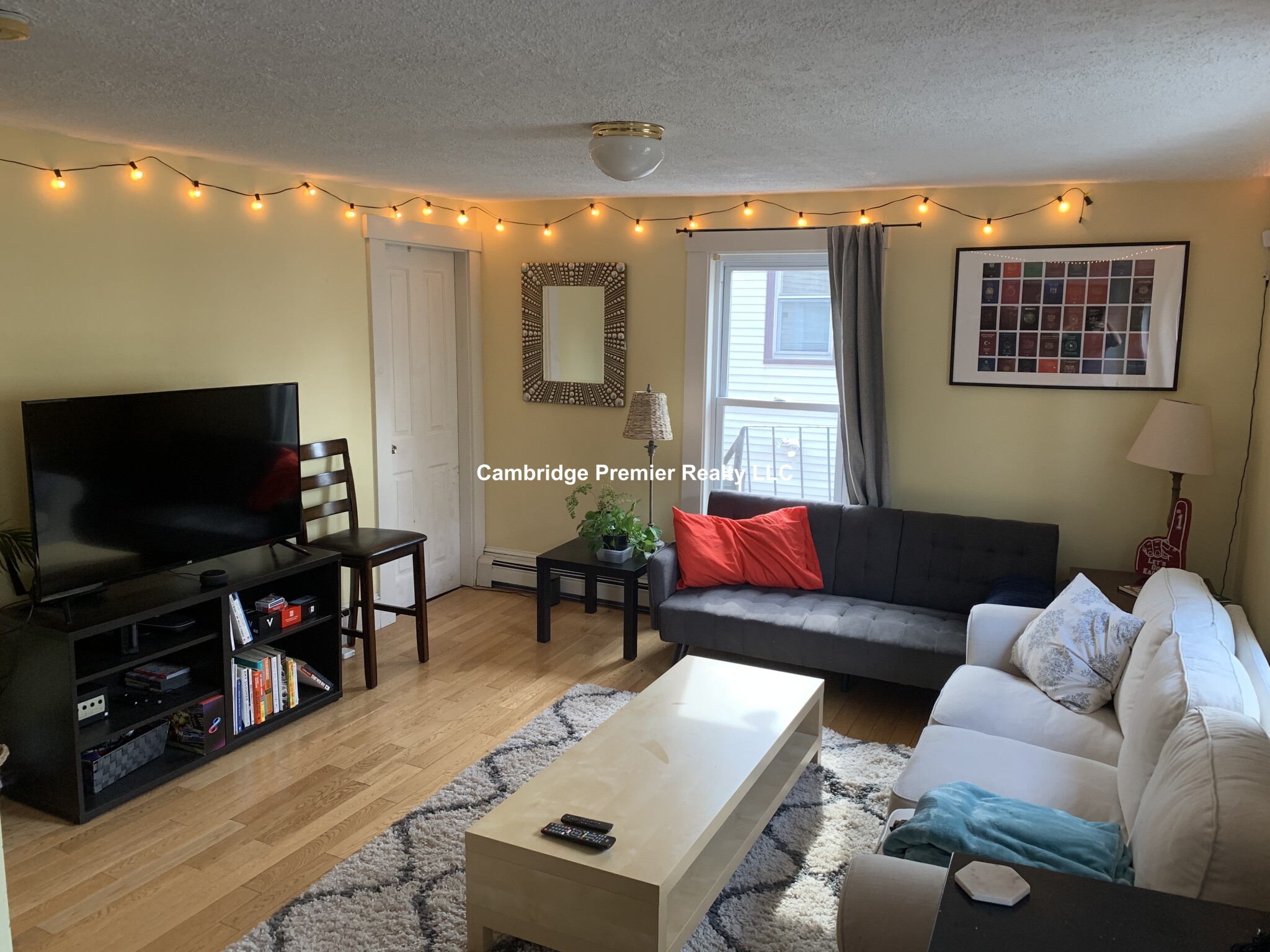 240 Charles St, East Cambridge