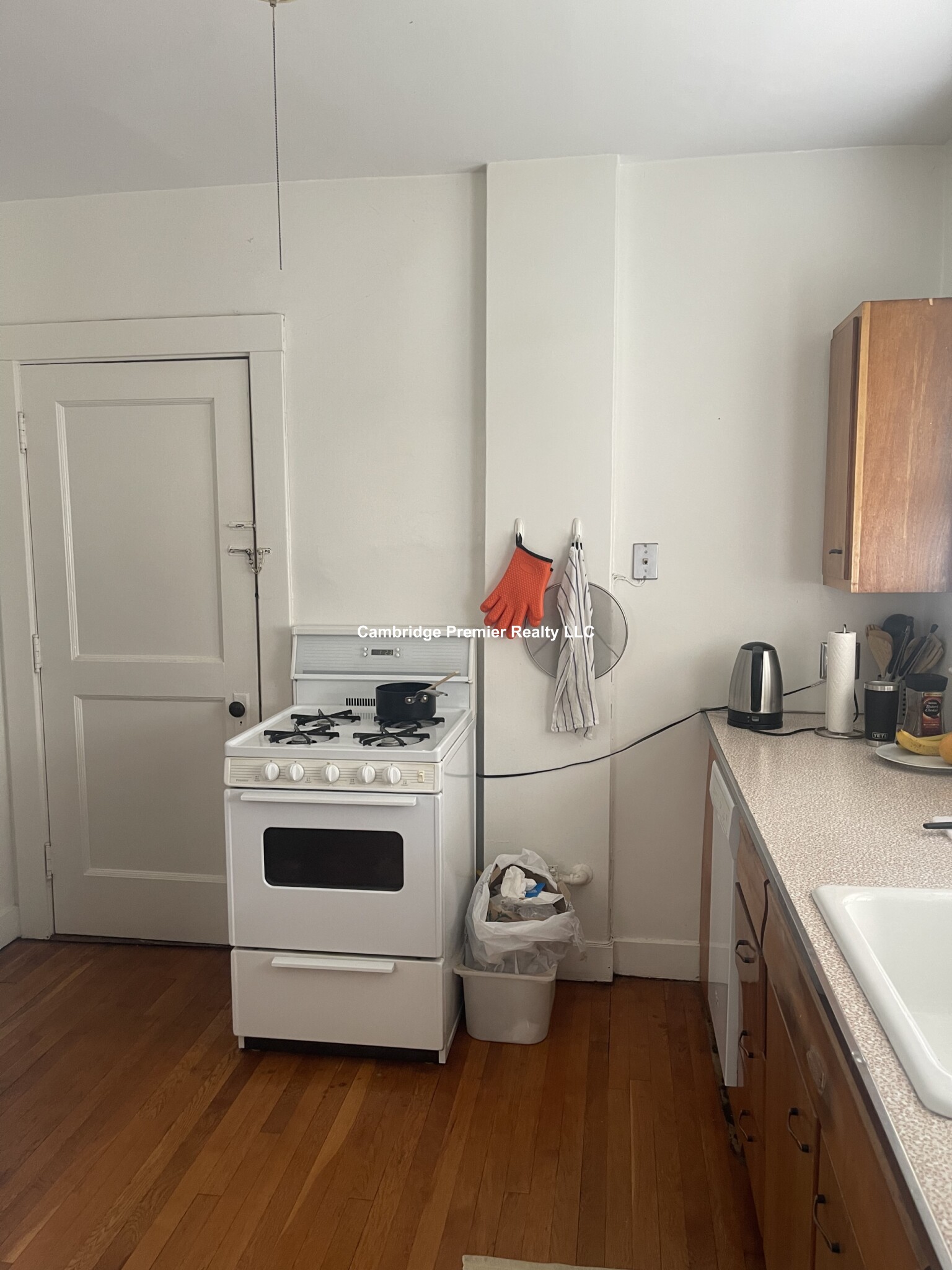 168 Norfolk St, Cambridgeport