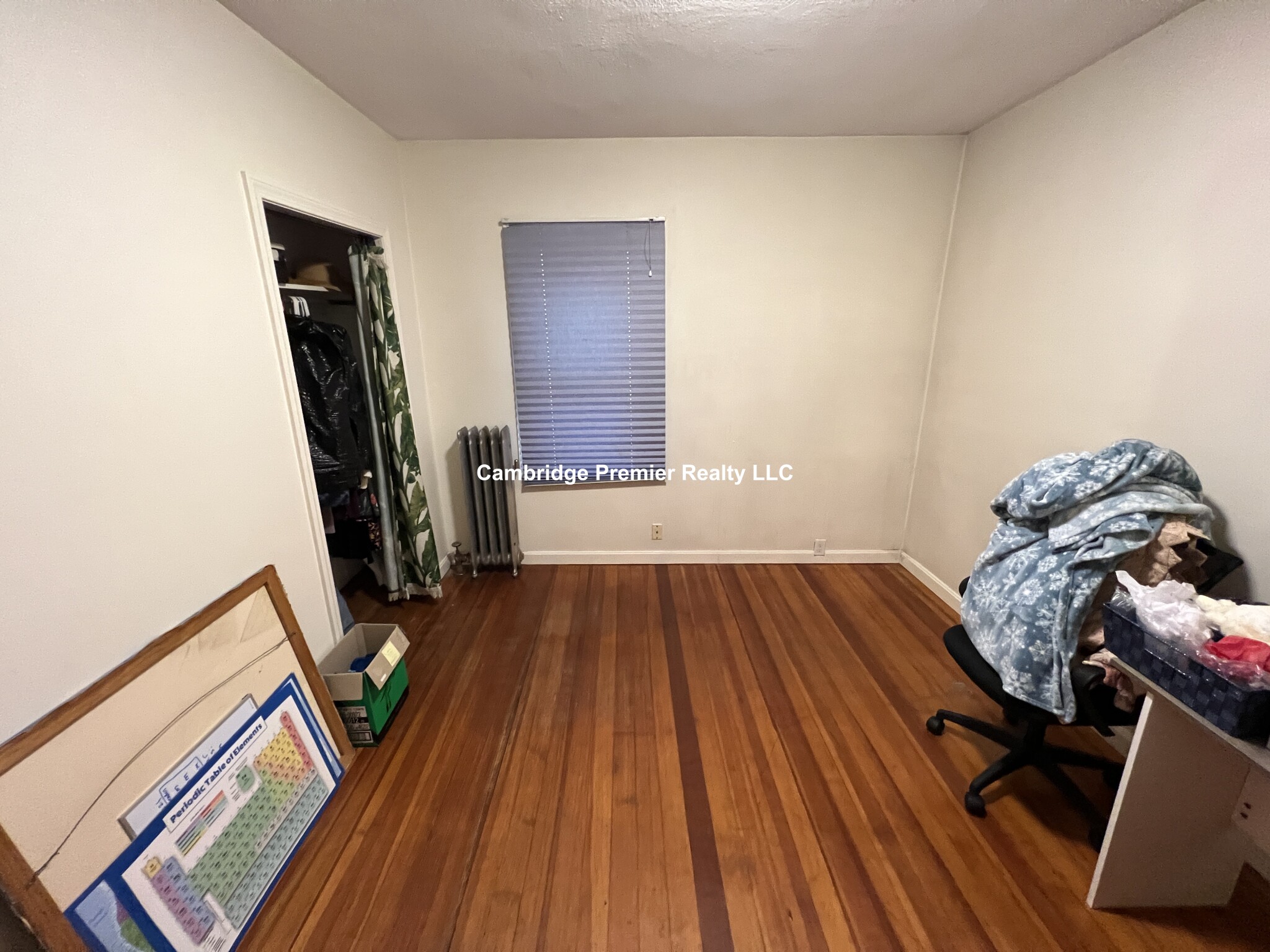 50 Raymond Ave, West Somerville