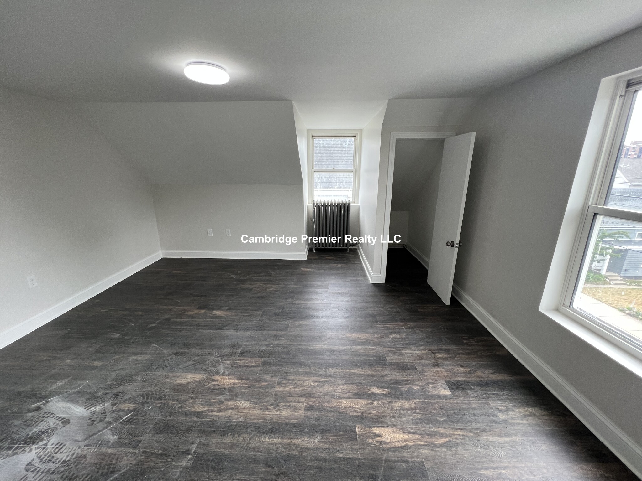 111 Washington St, Medford