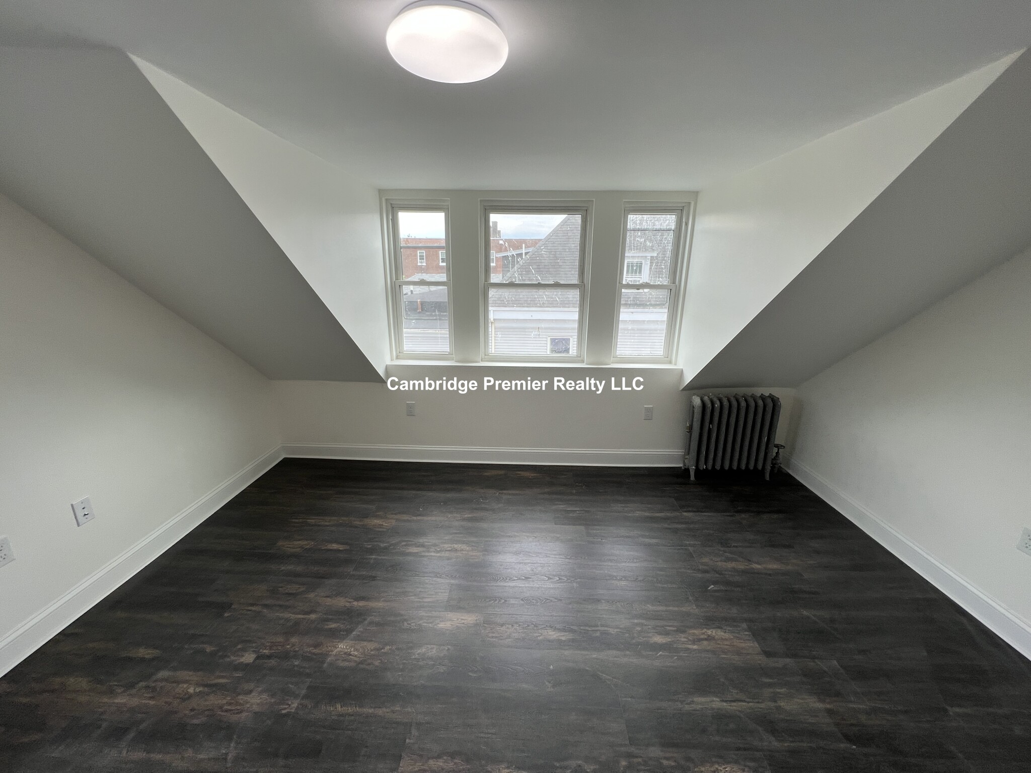 111 Washington St, Medford