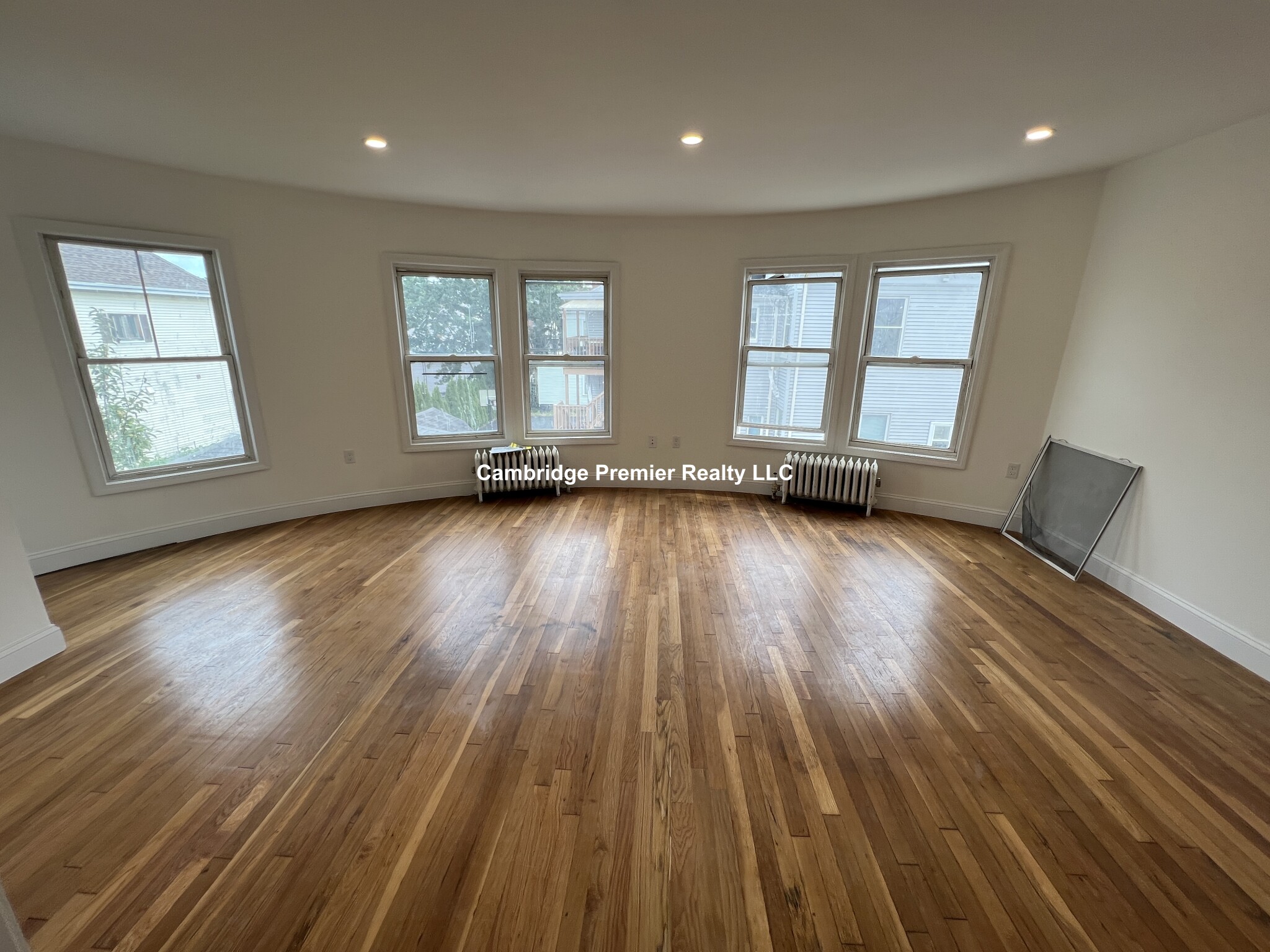 111 Washington St, Medford