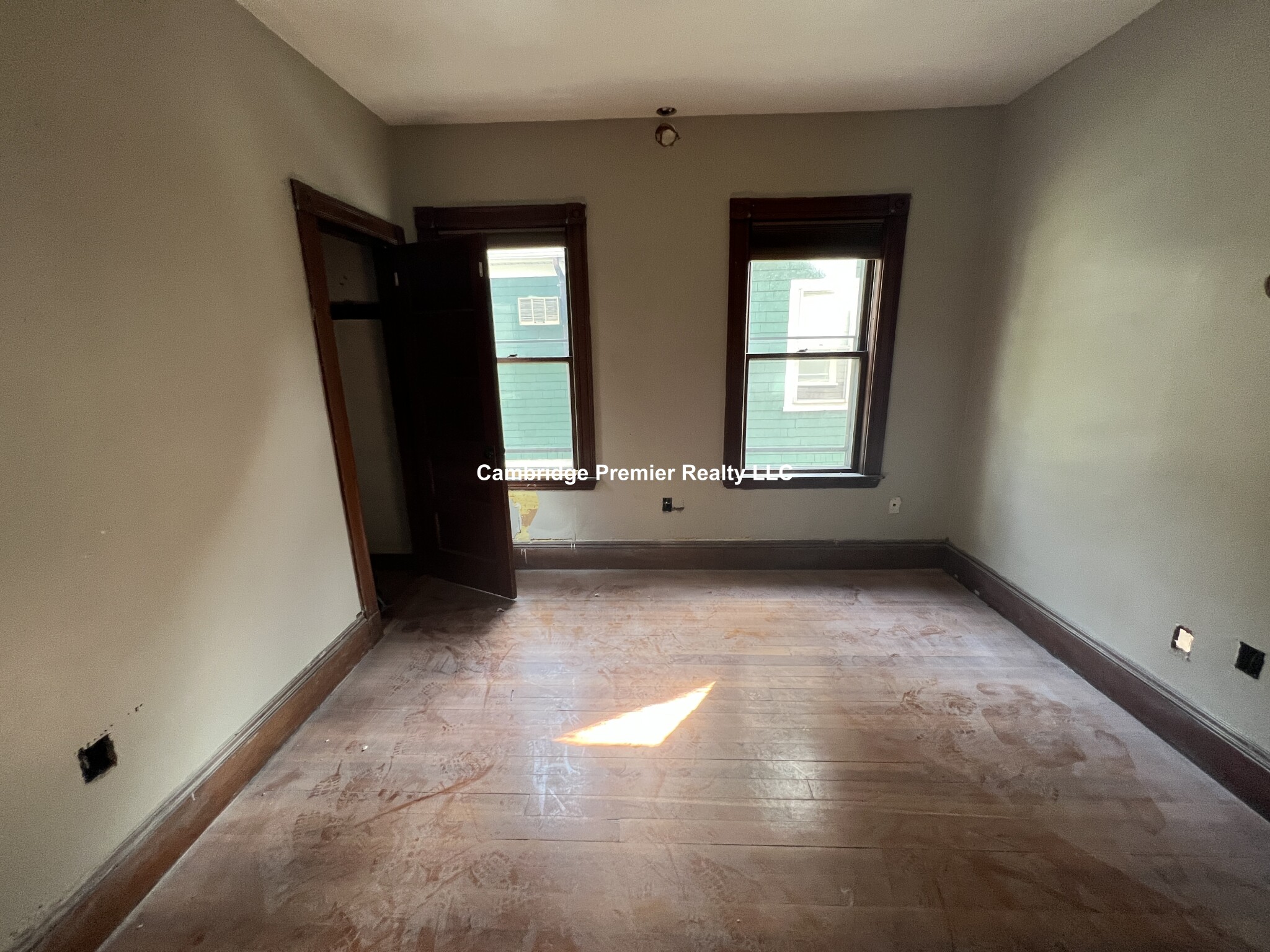 45 Packard Ave, Davis Square