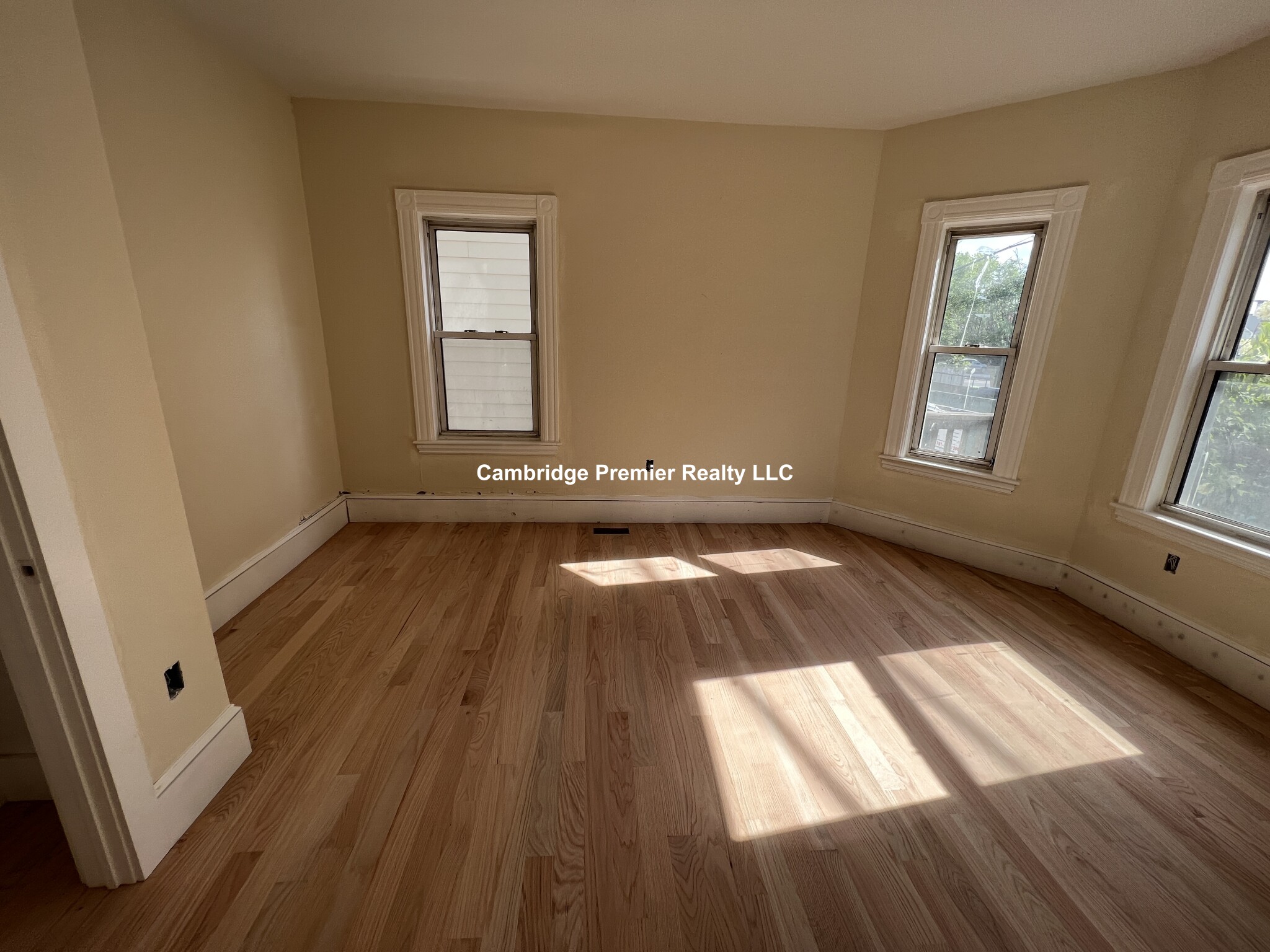 45 Packard Ave, Davis Square