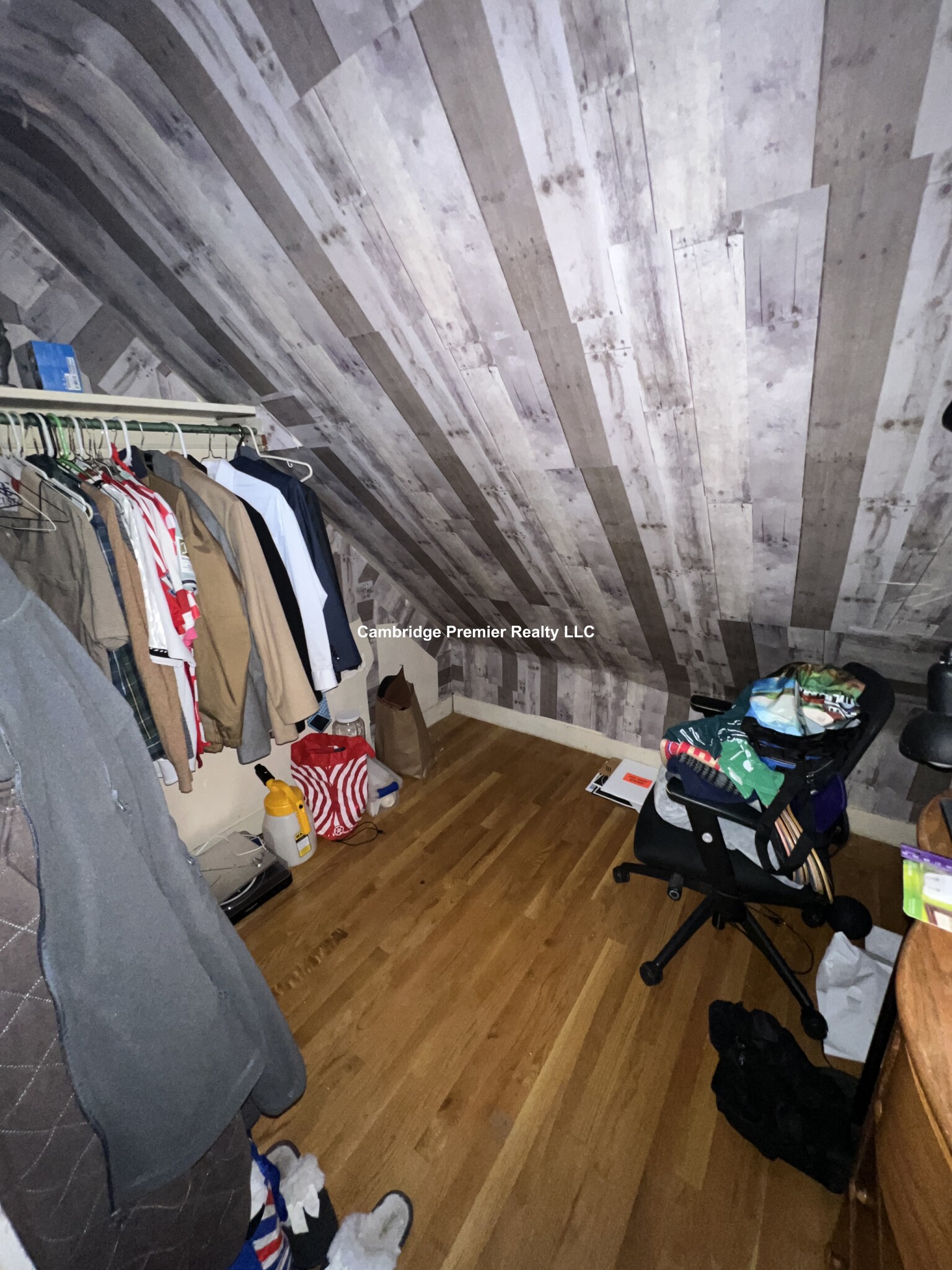 118 Summer St, Medford