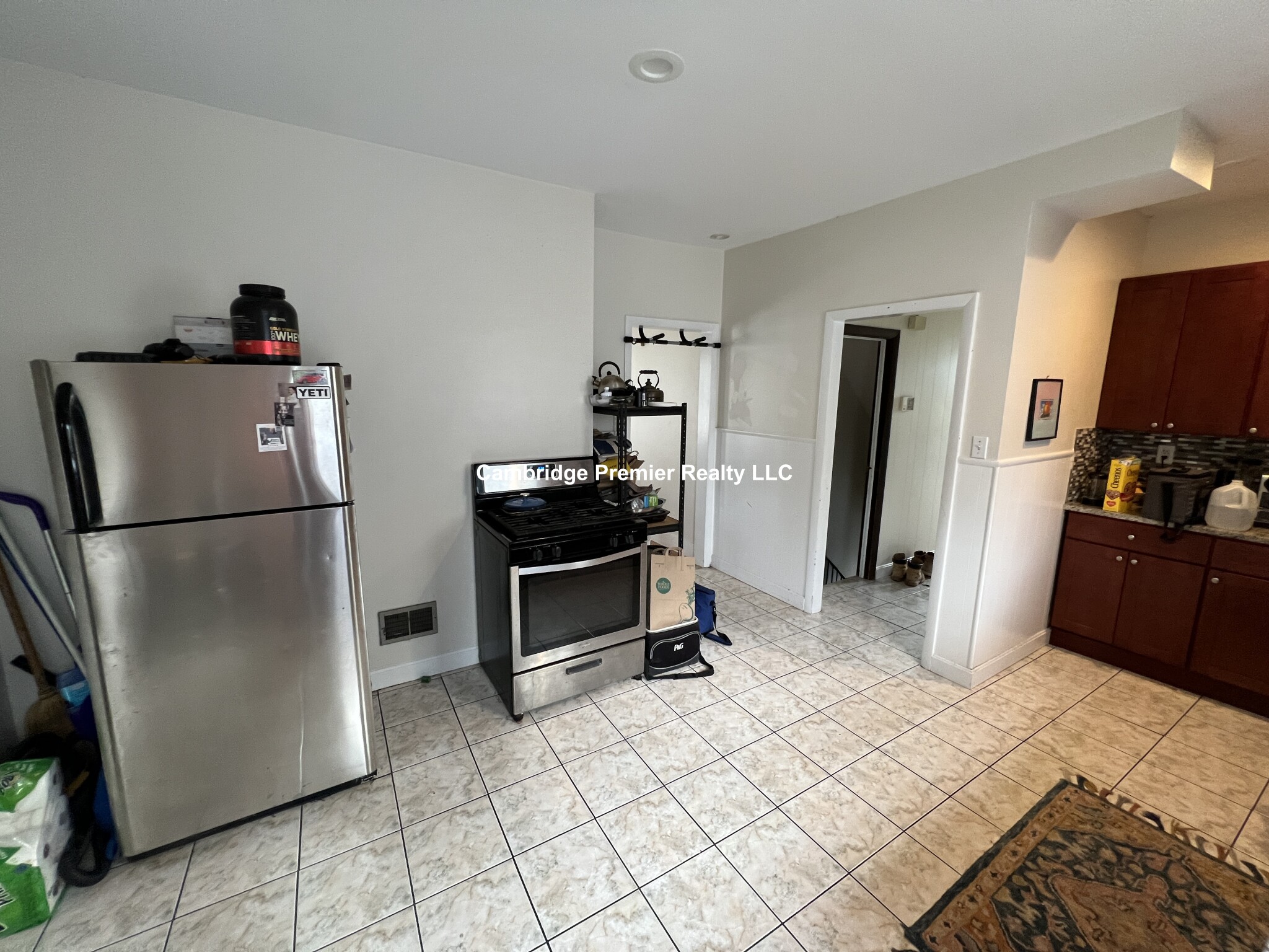 118 Summer St, Medford