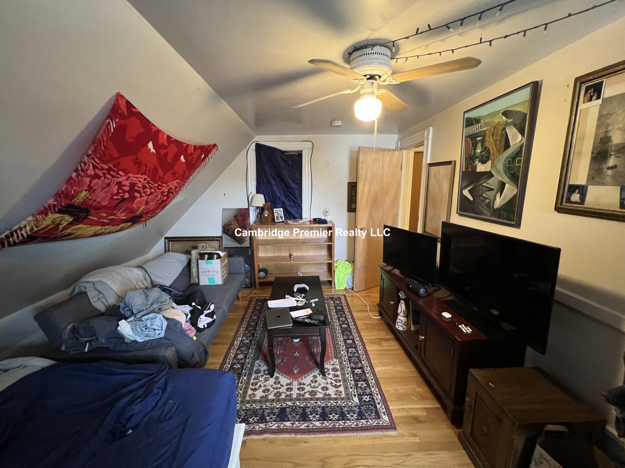 118 Summer St, Medford