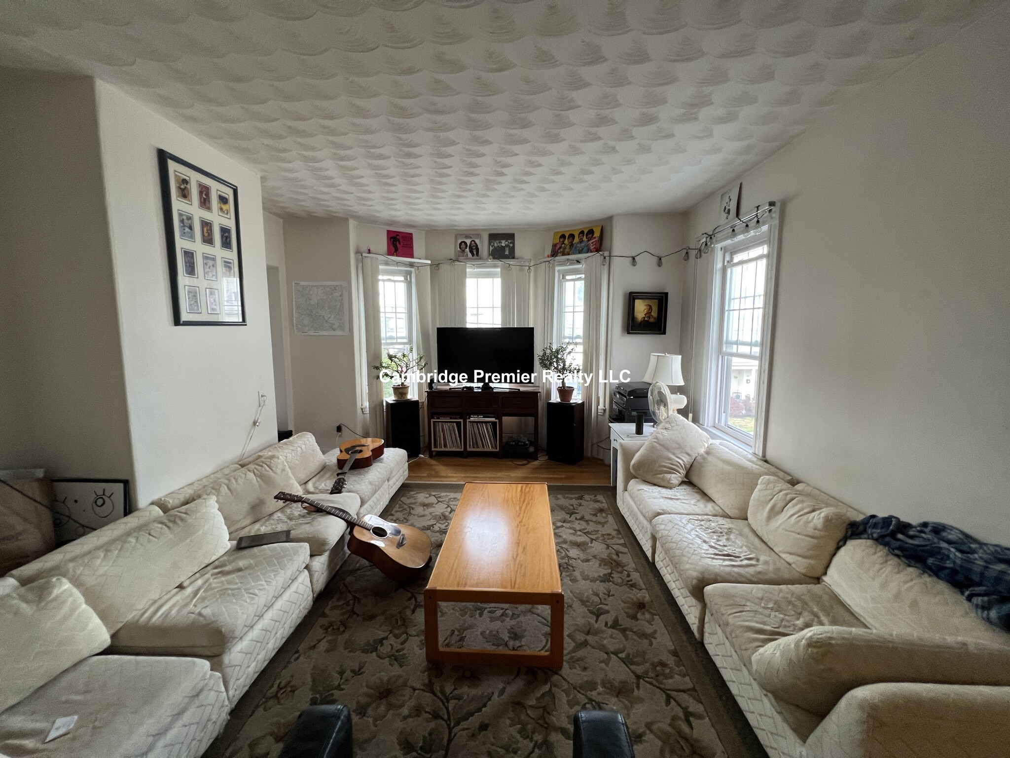 118 Summer St, Medford