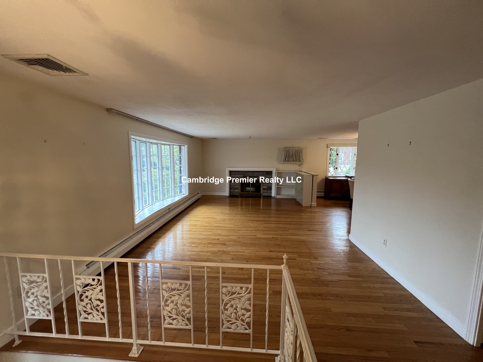 30 Frost St, Arlington