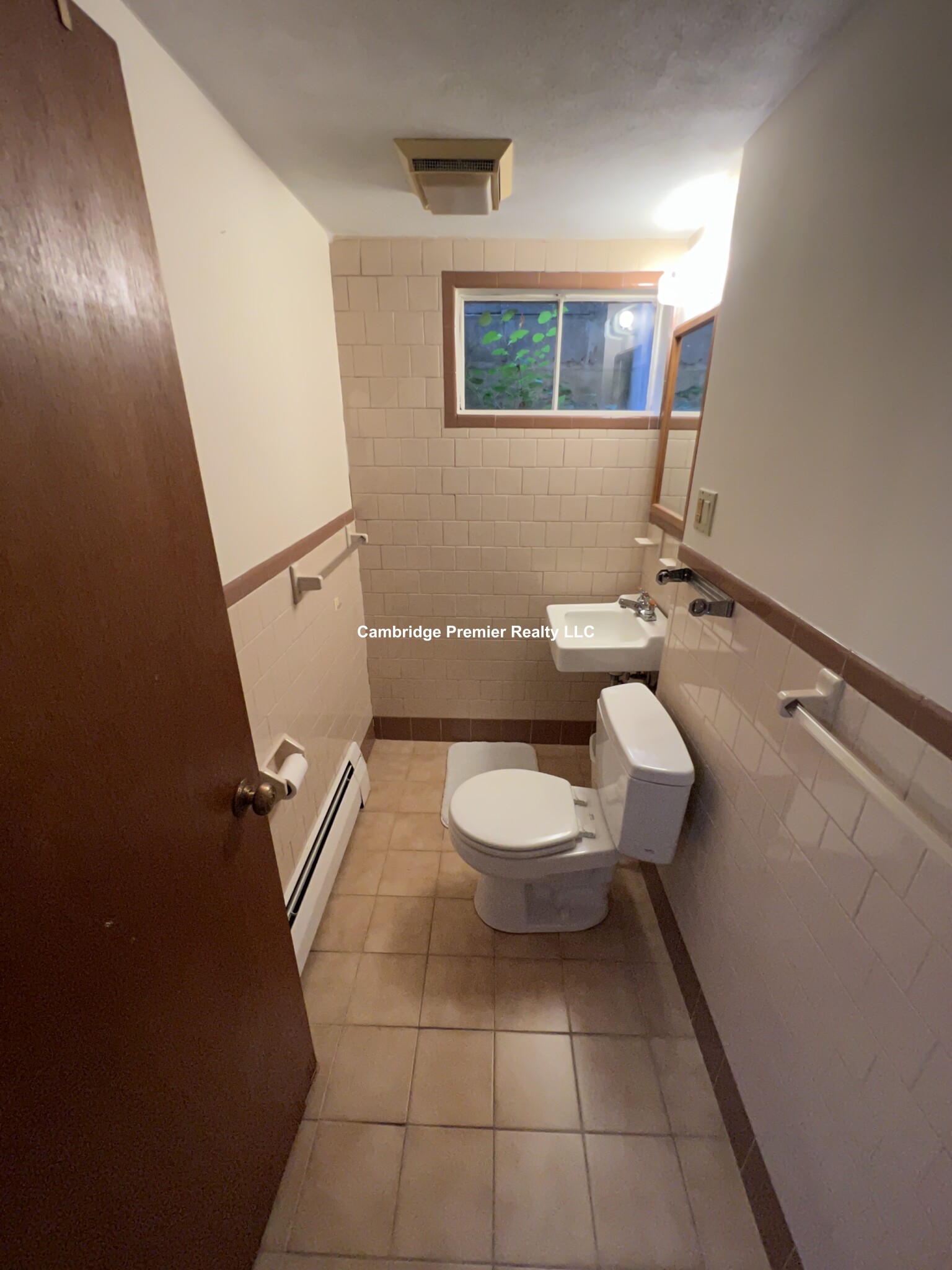 30 Frost St, Arlington