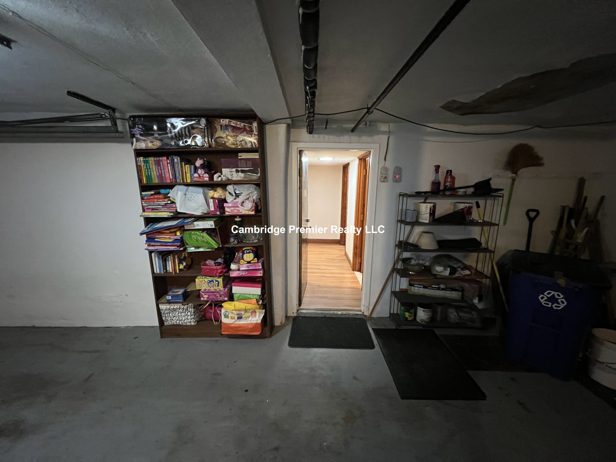 30 Frost St, Arlington