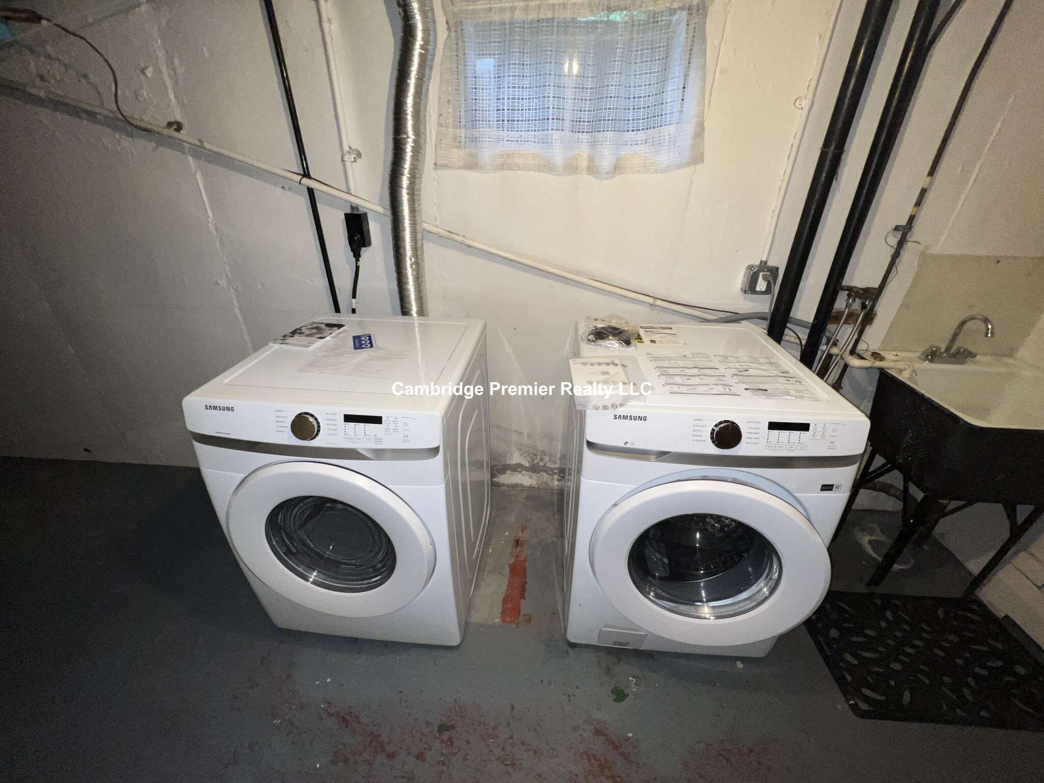 30 Frost St, Arlington