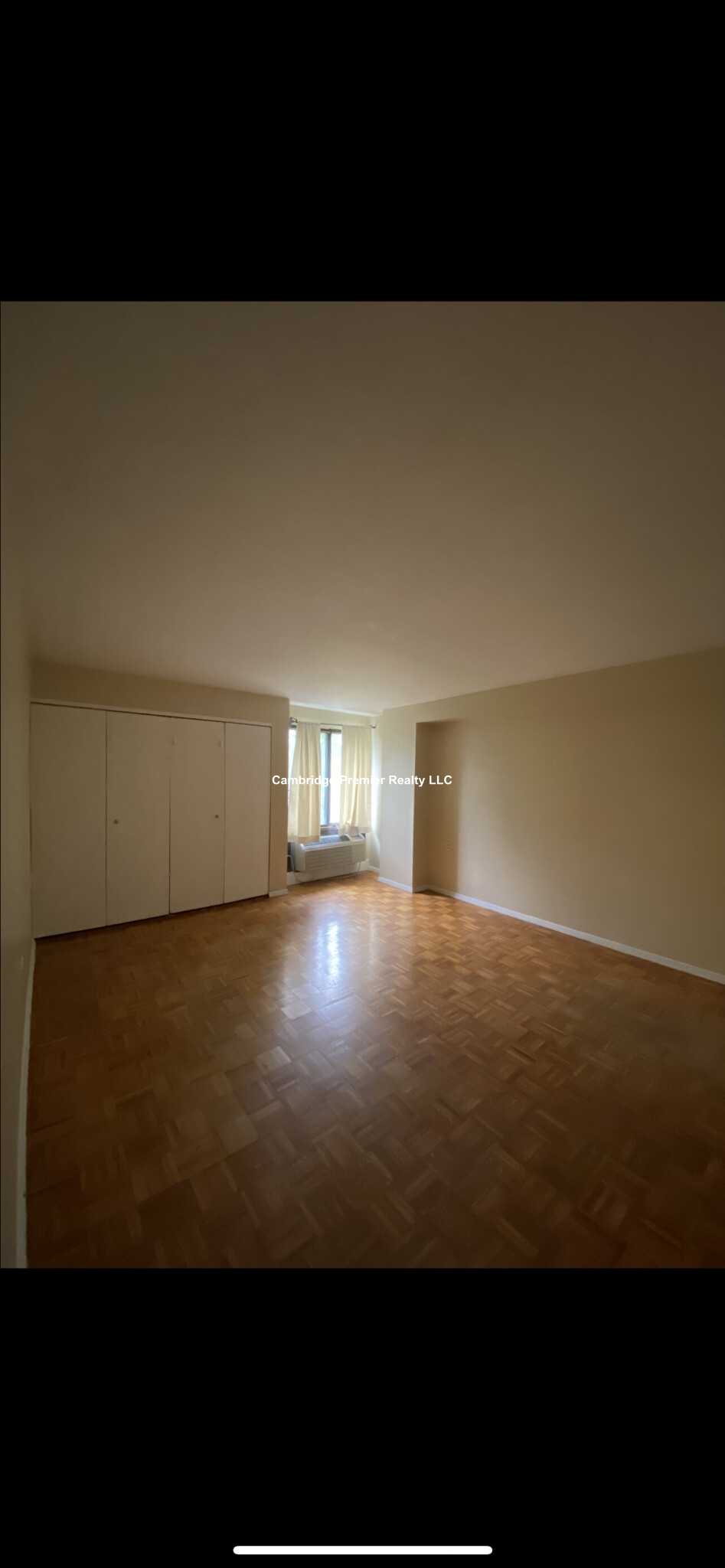 1105 Massachusetts Ave, Harvard Square