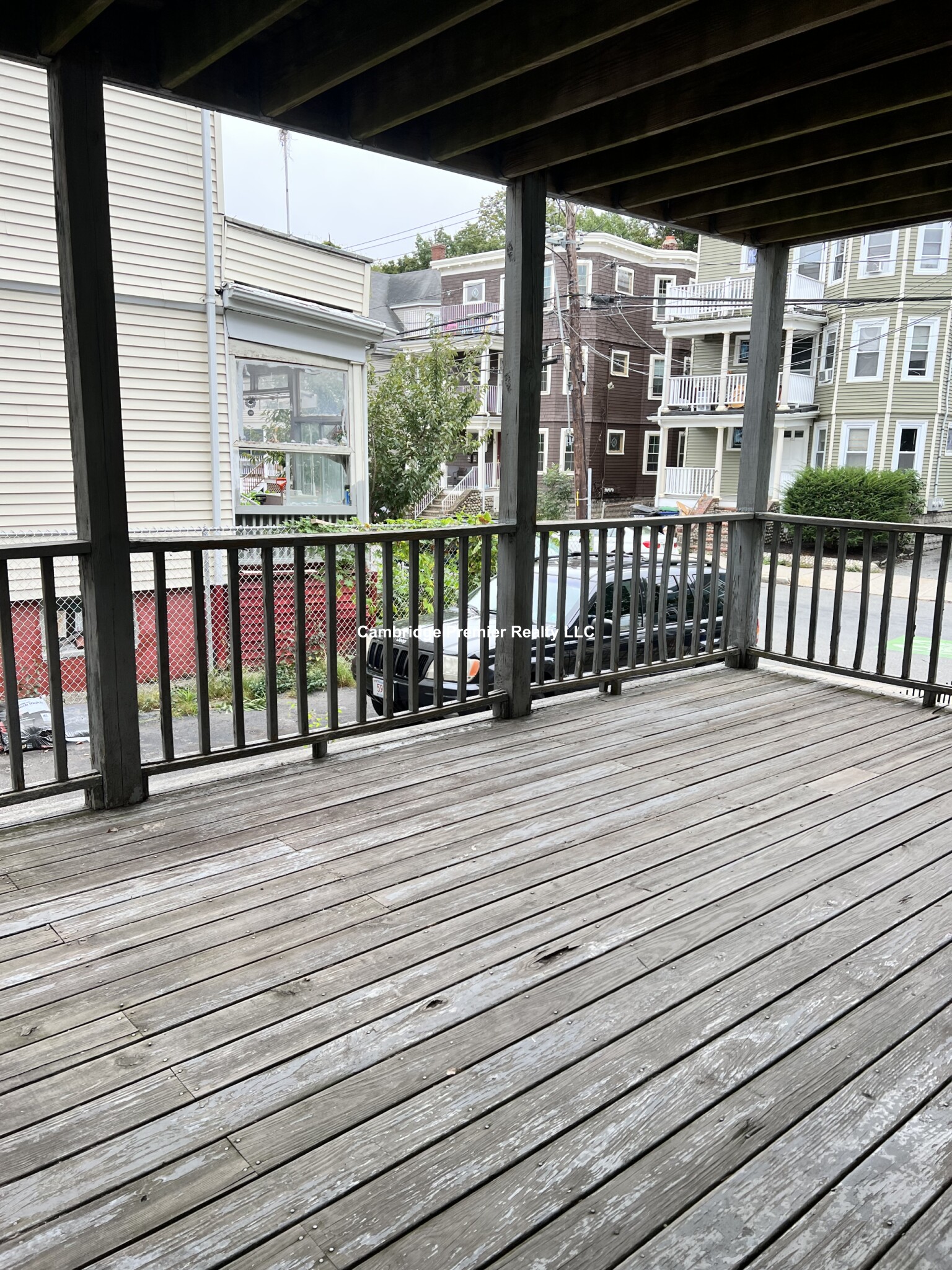 147 Willow Ave, Davis Square