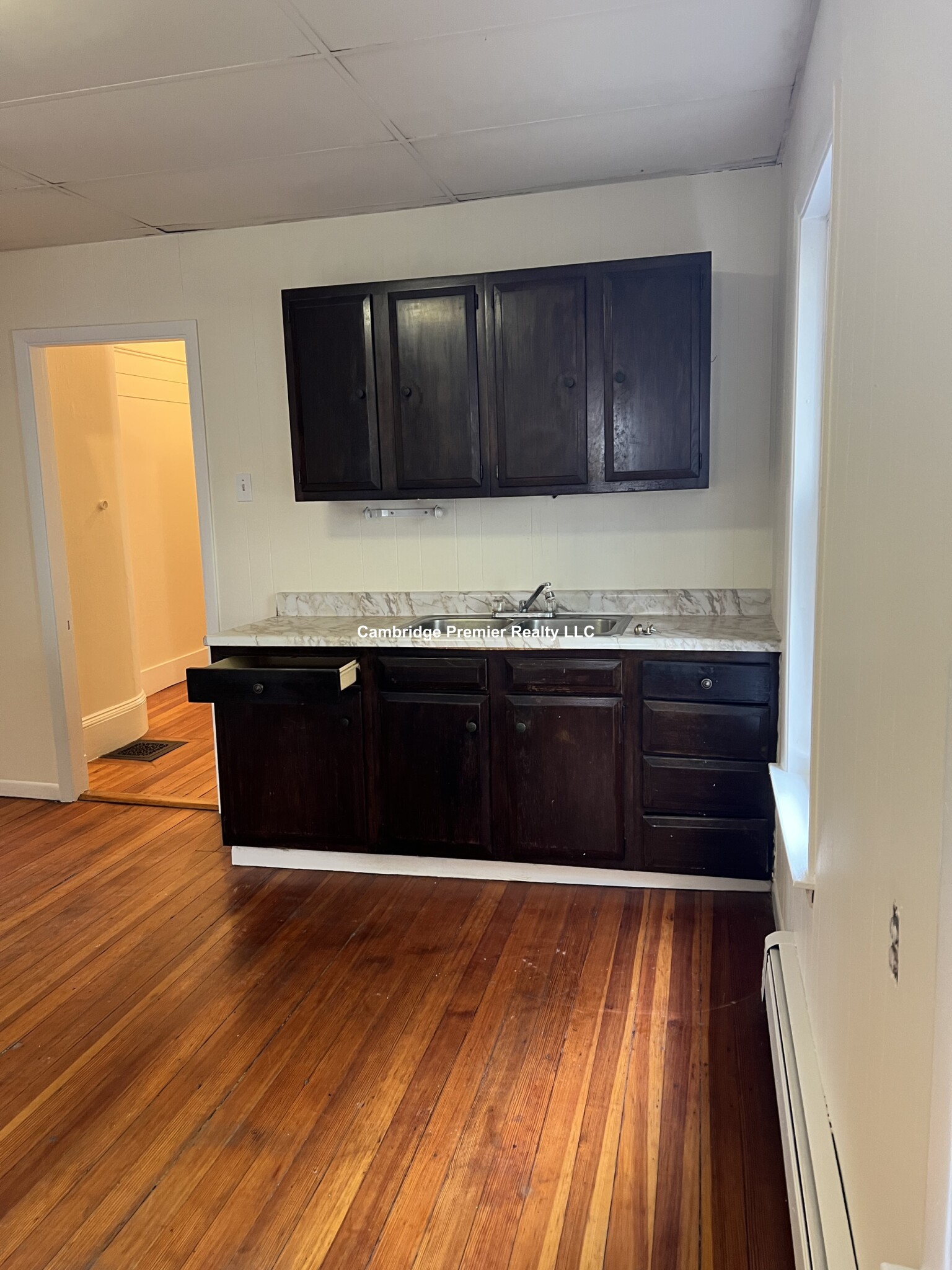 147 Willow Ave, Davis Square