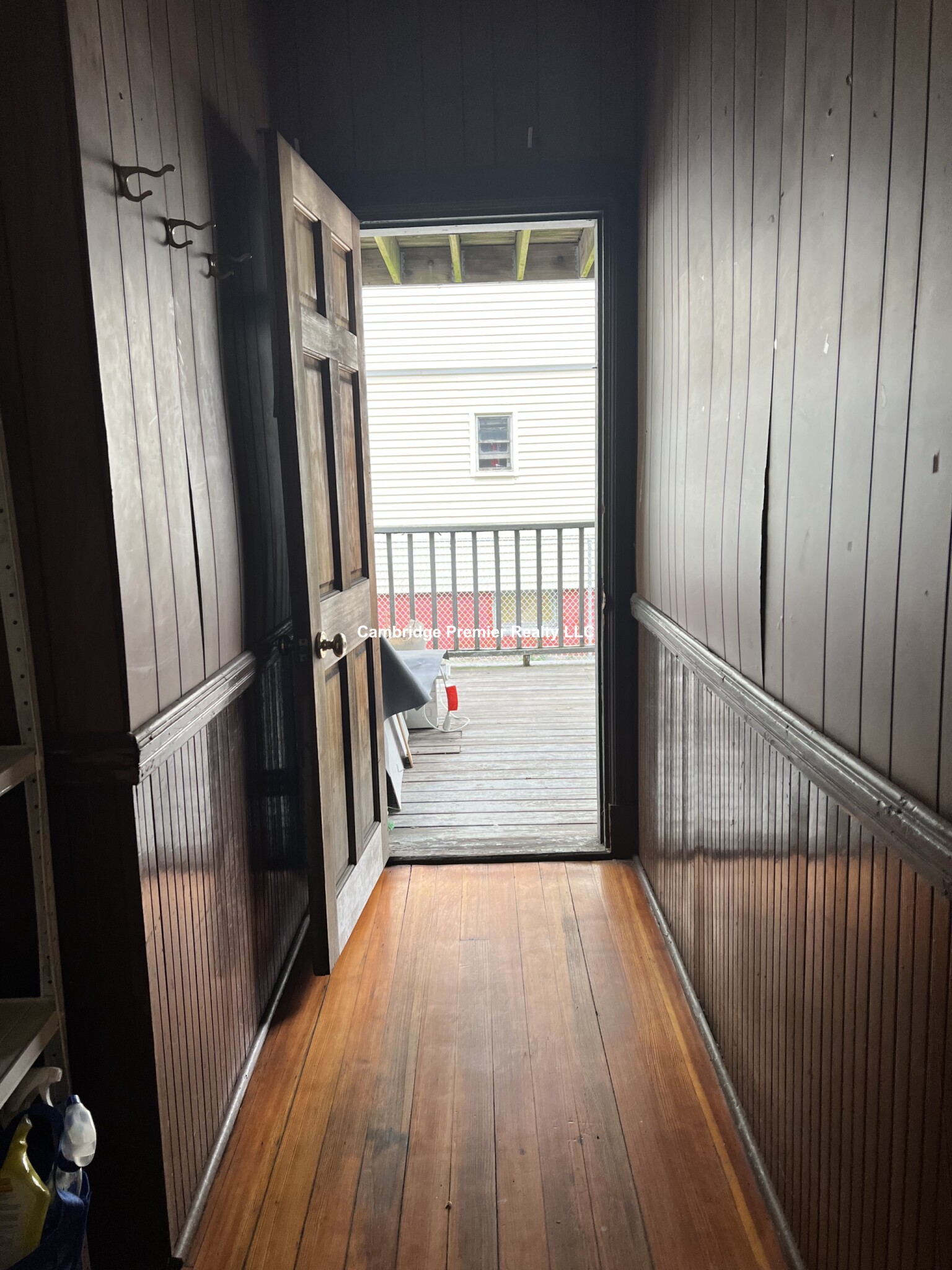 147 Willow Ave, Davis Square