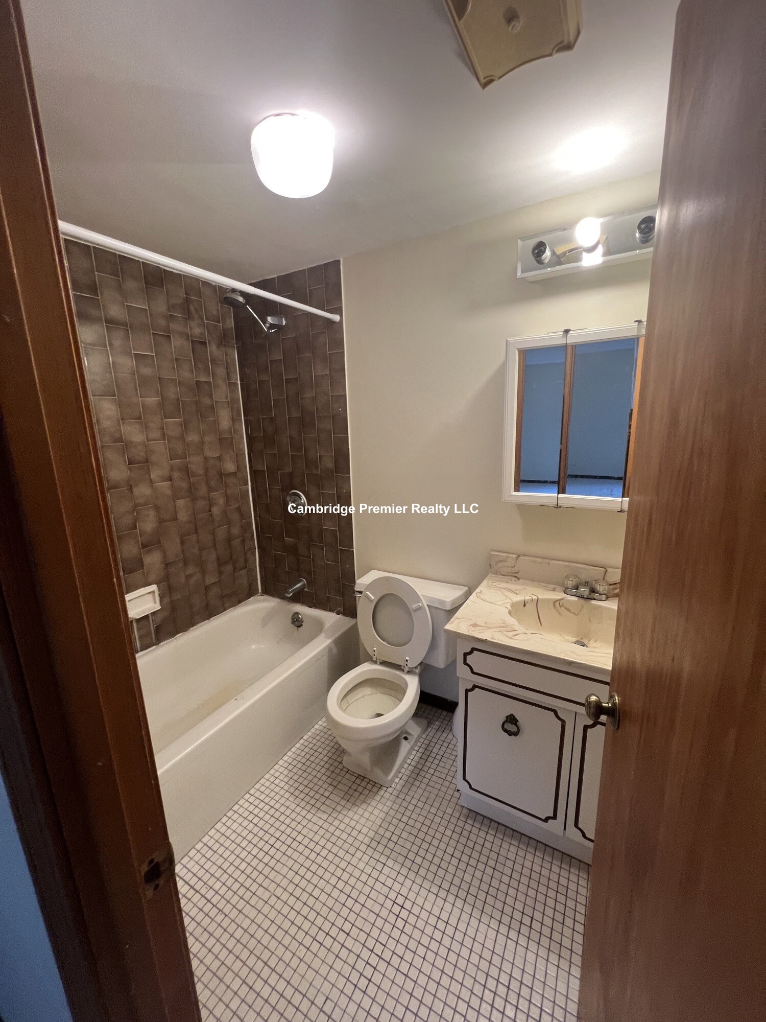 2130 Massachusetts Ave, Porter Square