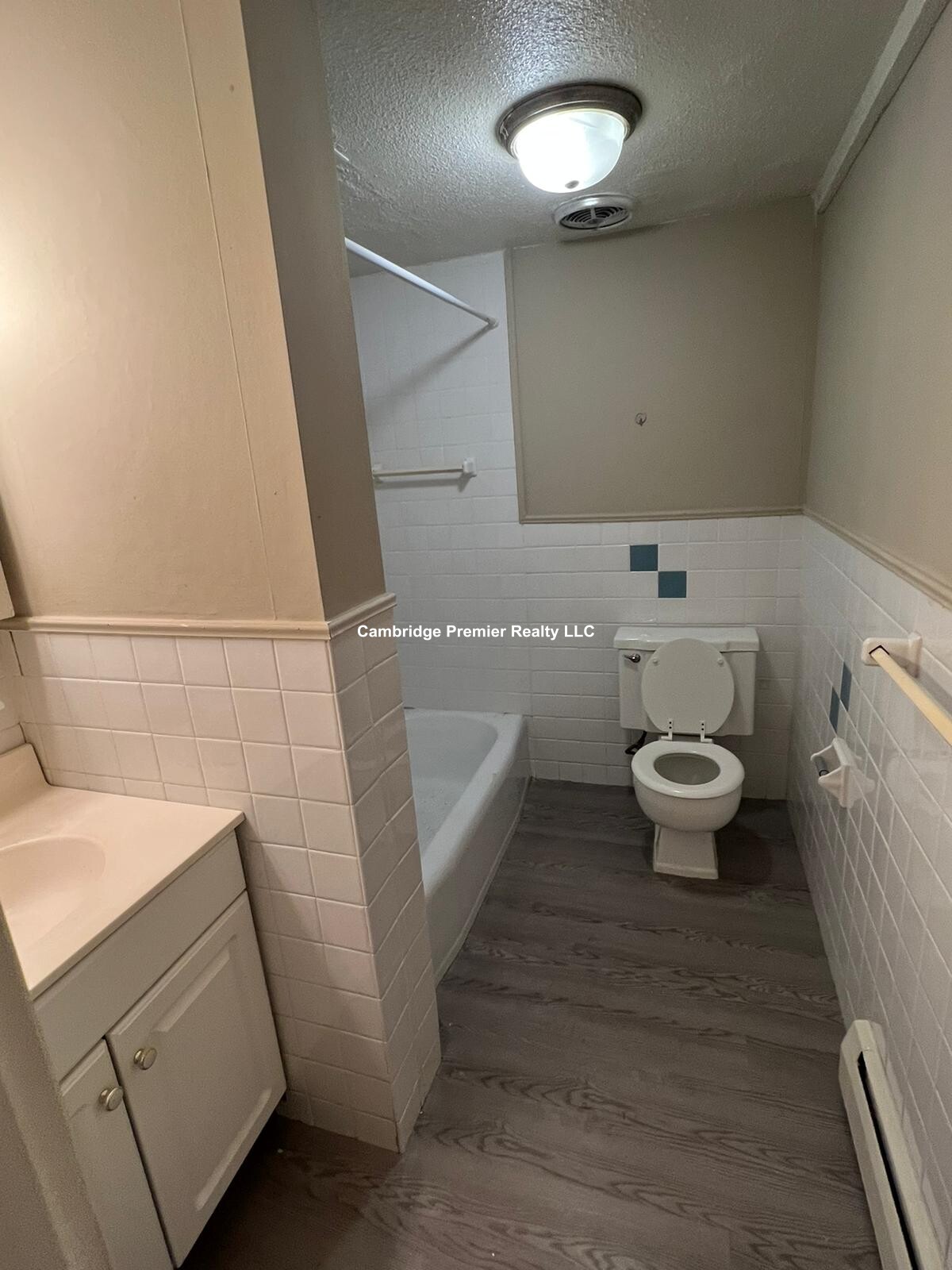 375 Harvard St, Mid Cambridge