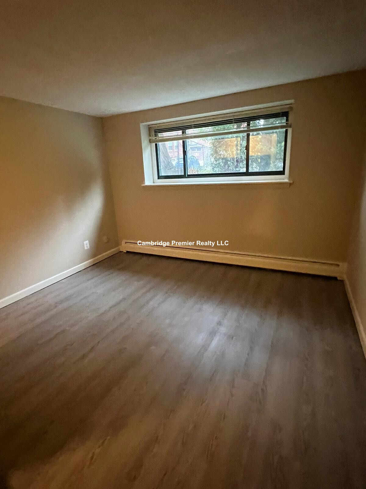 375 Harvard St, Mid Cambridge