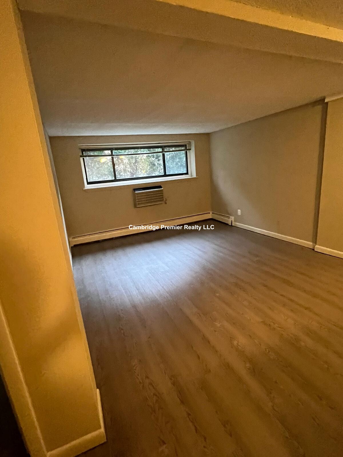 375 Harvard St, Mid Cambridge