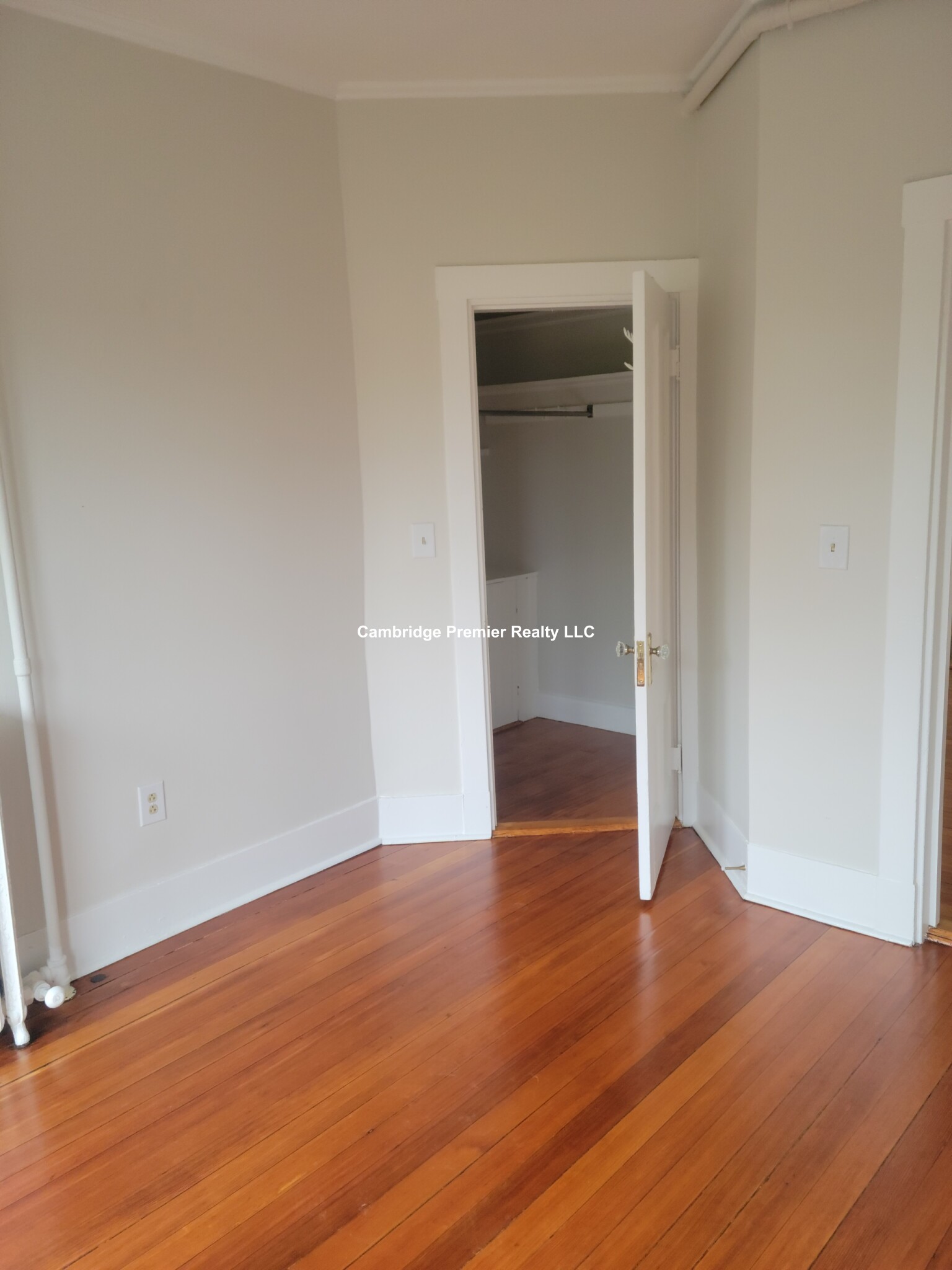 1039 Massachusetts Ave, Central Square