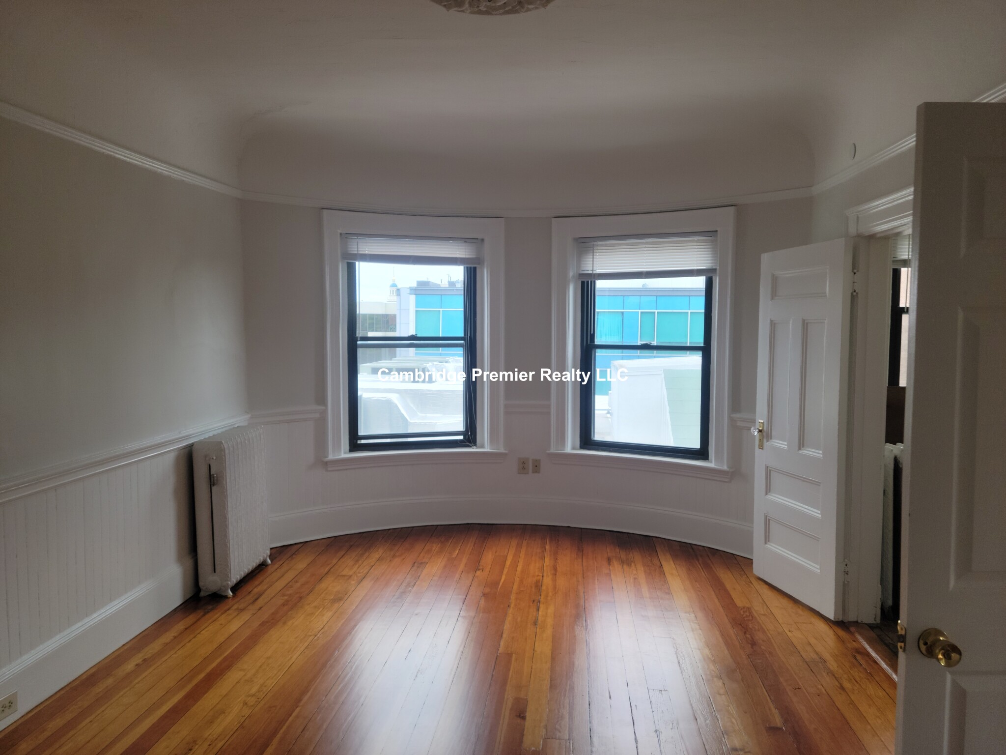 1039 Massachusetts Ave, Central Square