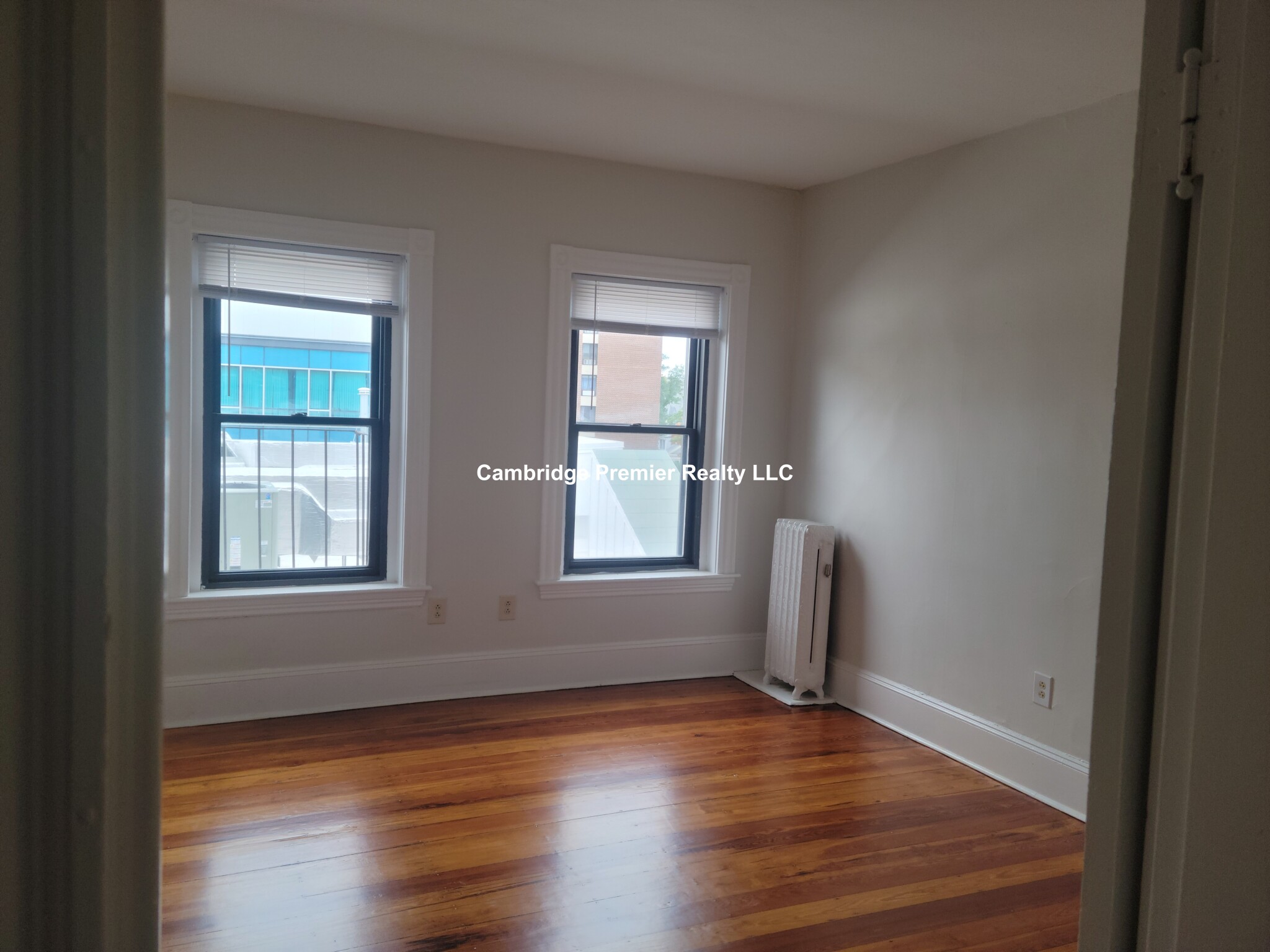 1039 Massachusetts Ave, Central Square