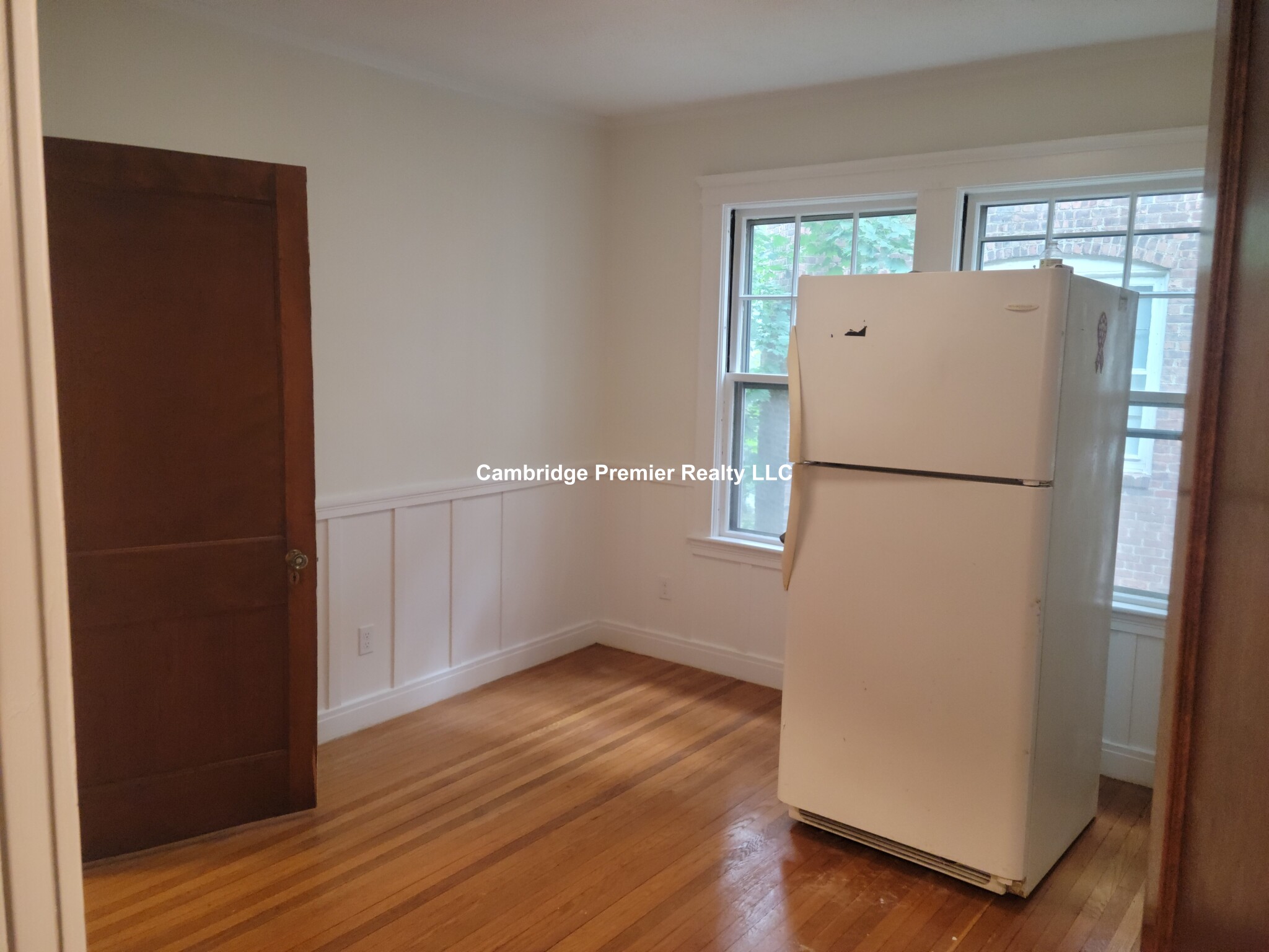 33 Concord Ave, Neighborhood Nine