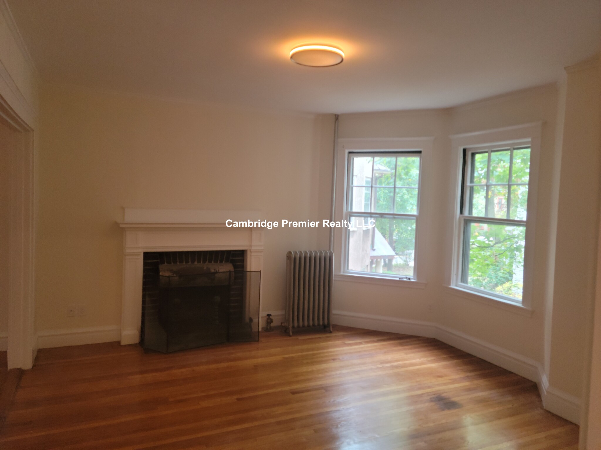 33 Concord Ave, Neighborhood Nine