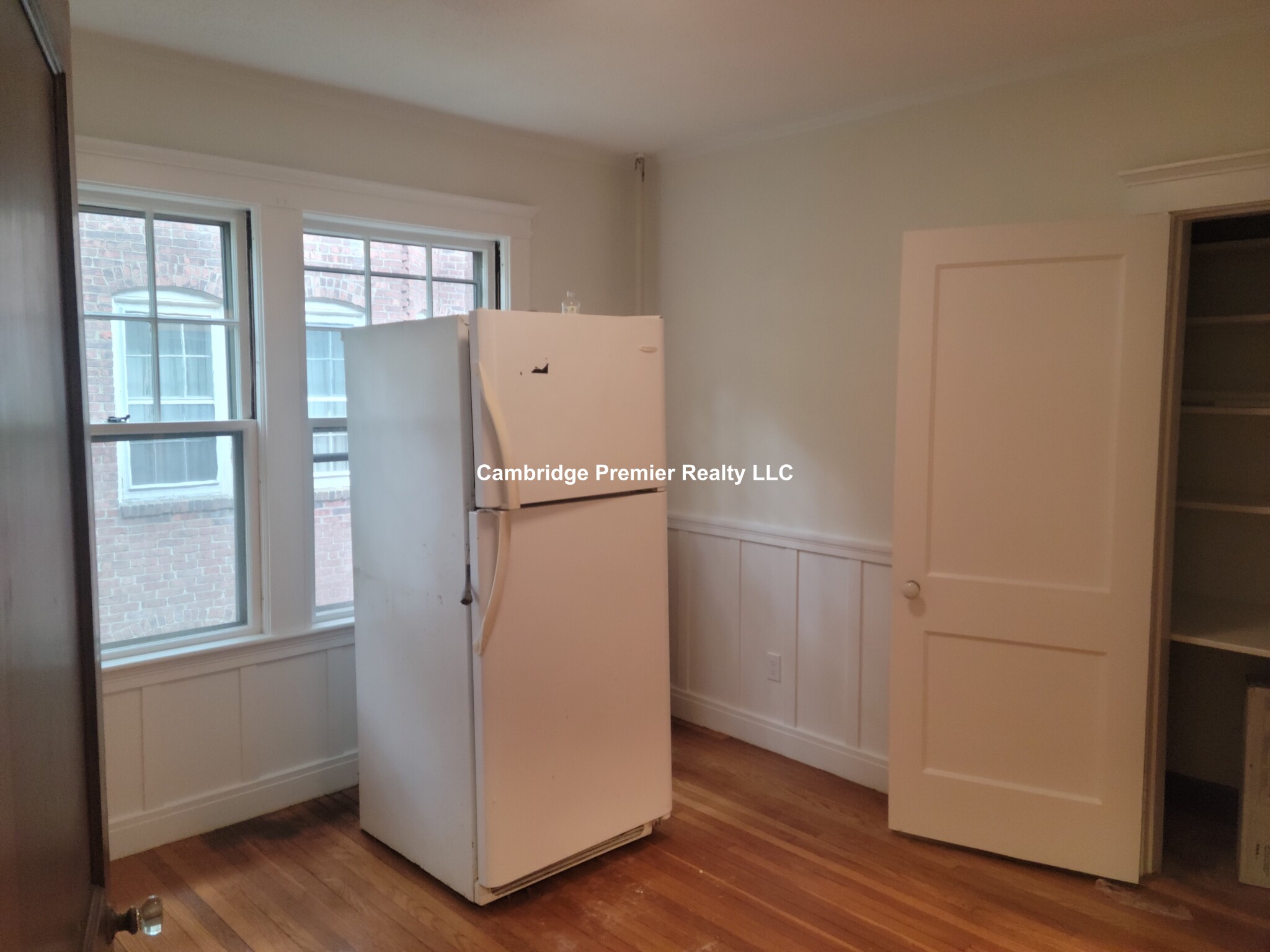 33 Concord Ave, Neighborhood Nine