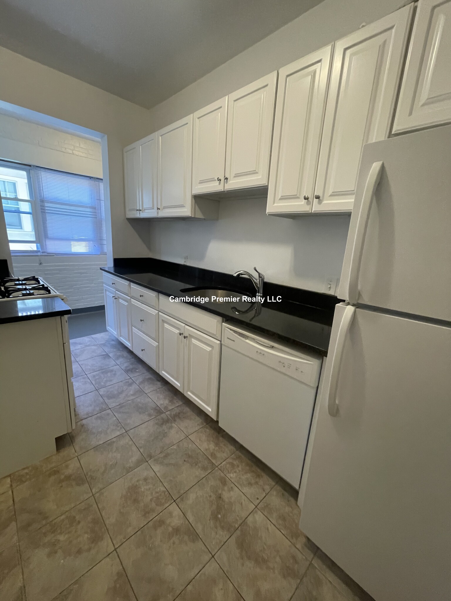 5 Linnaean St, Neighborhood Nine