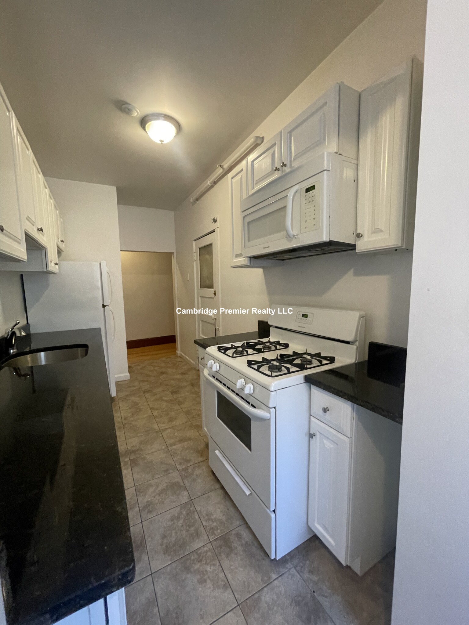 5 Linnaean St, Neighborhood Nine