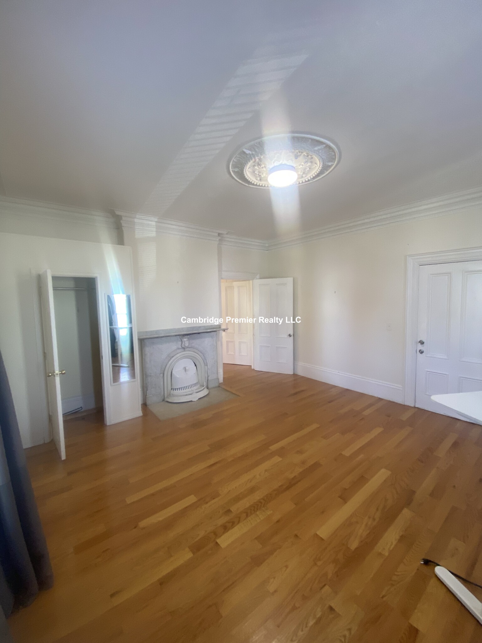 94 Pearl St, East Somerville