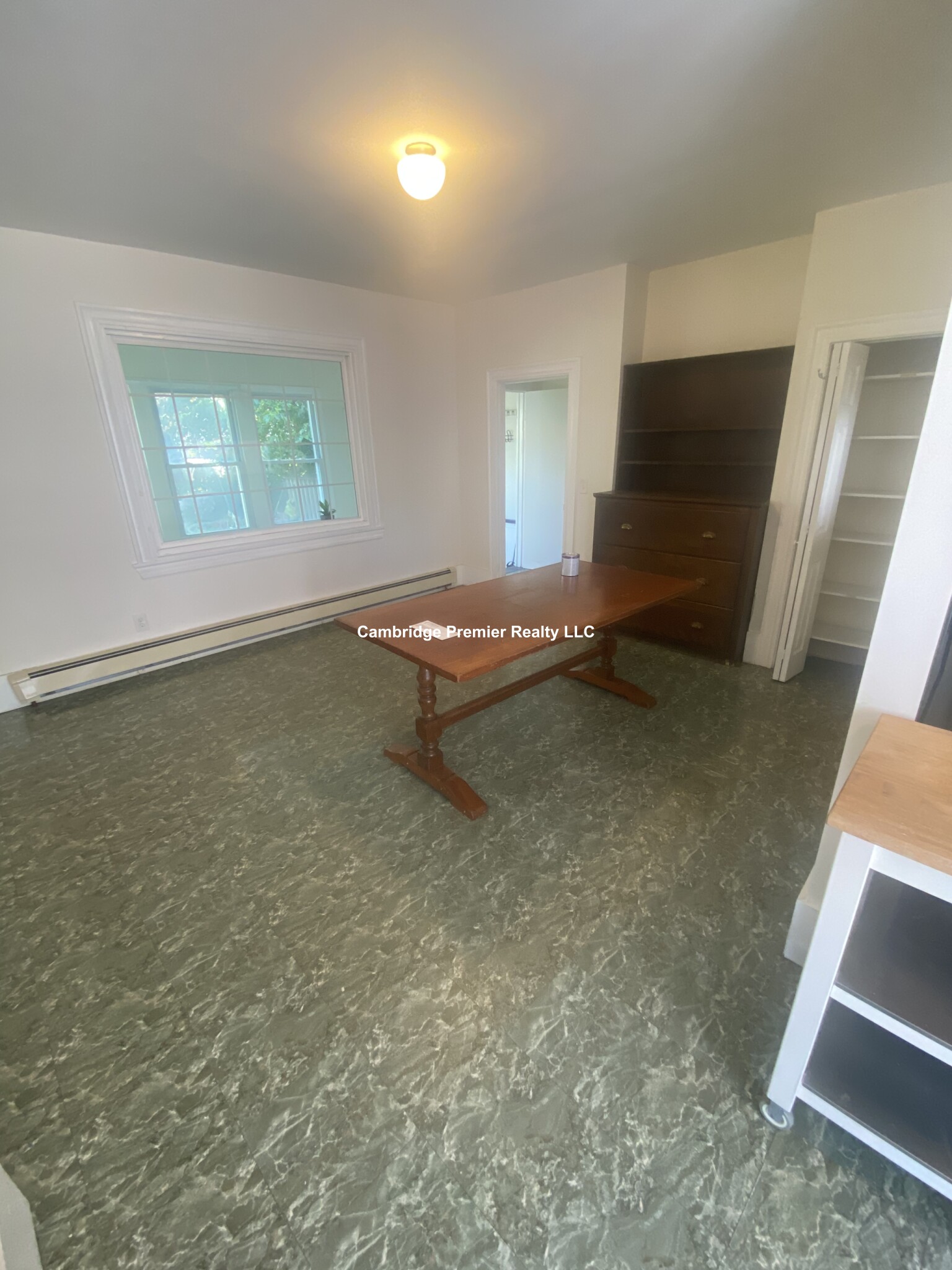 94 Pearl St, East Somerville