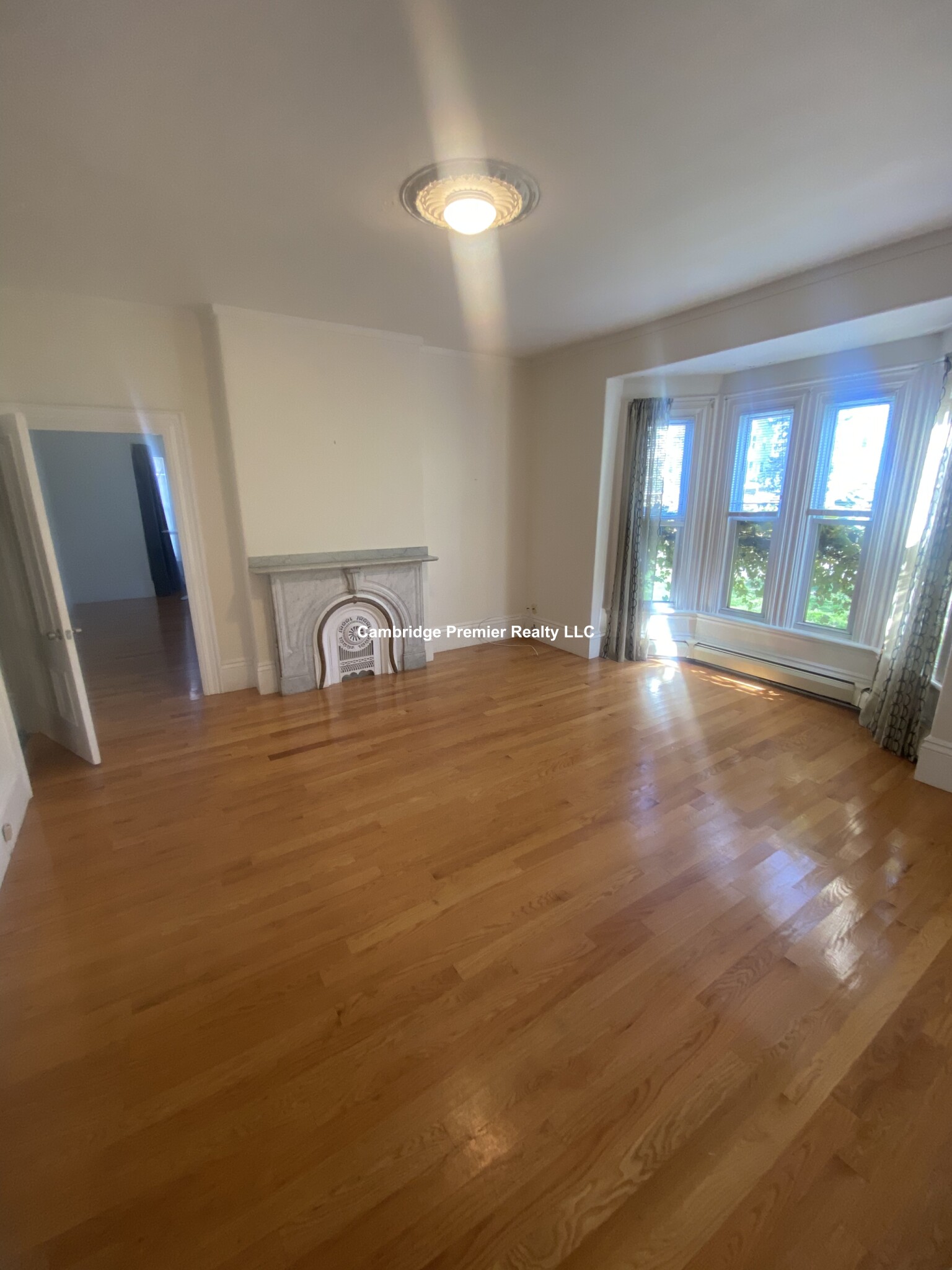 94 Pearl St, East Somerville