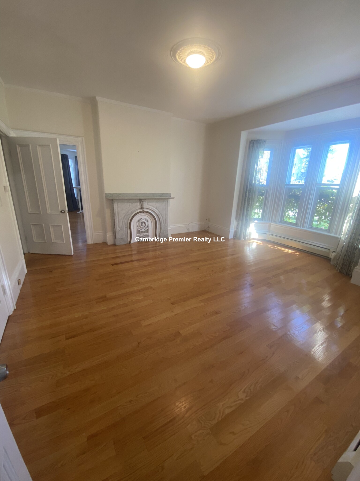 94 Pearl St, East Somerville