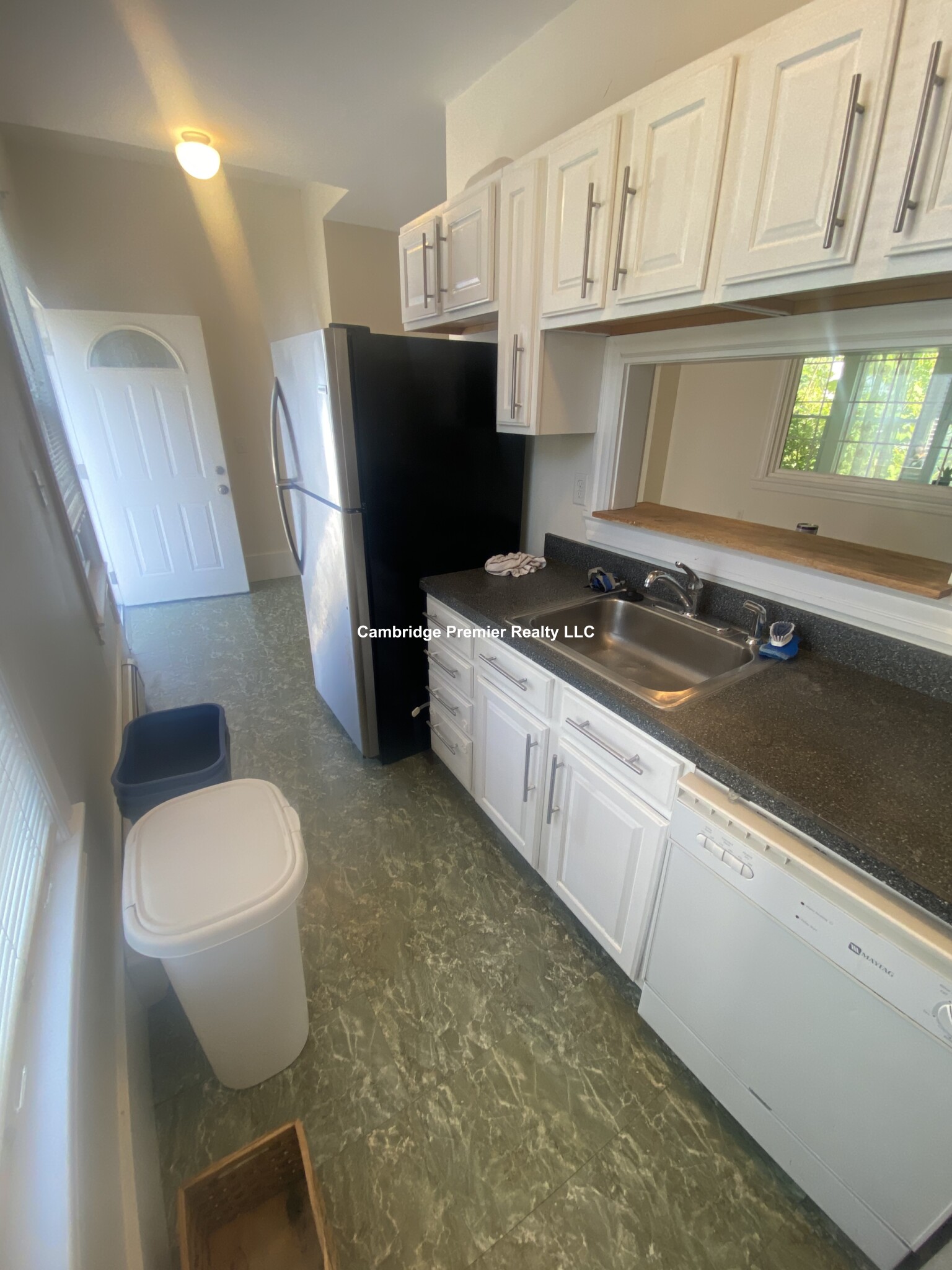 94 Pearl St, East Somerville